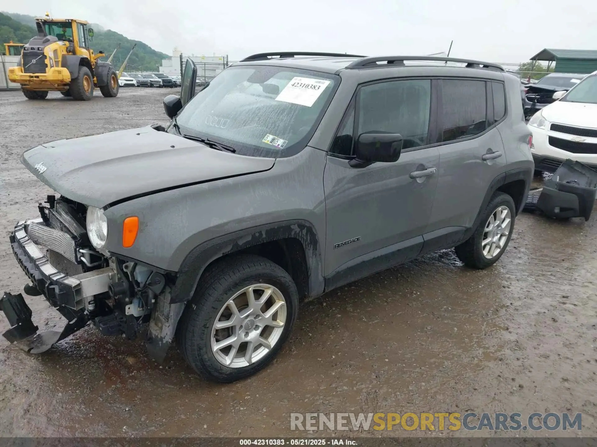 2 Photograph of a damaged car ZACNJBAB1LPL94733 JEEP RENEGADE 2020