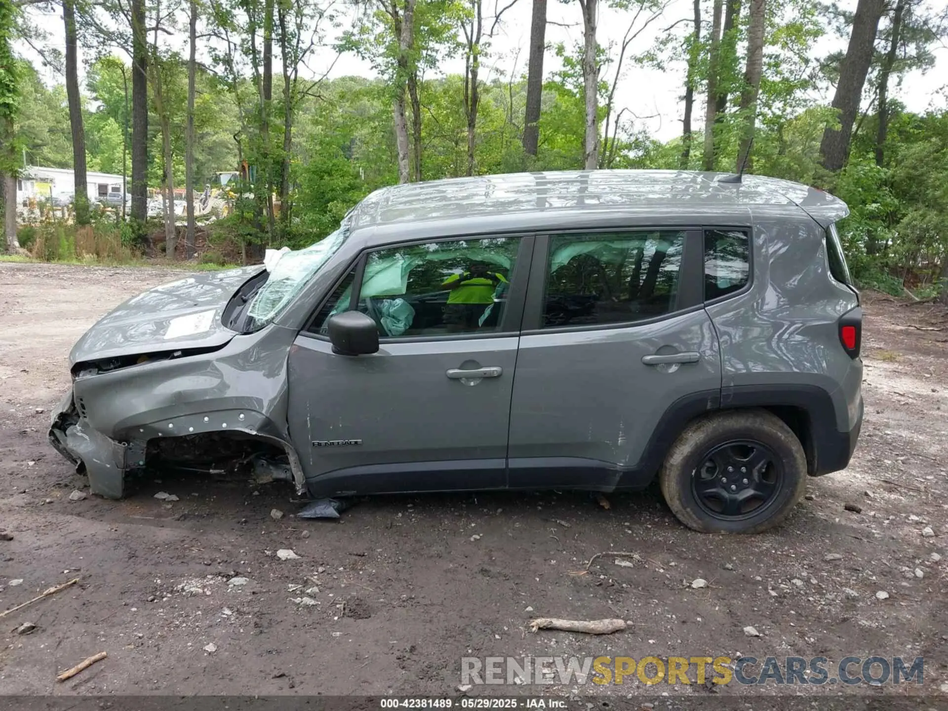 14 Photograph of a damaged car ZACNJBAB3LPL87508 JEEP RENEGADE 2020