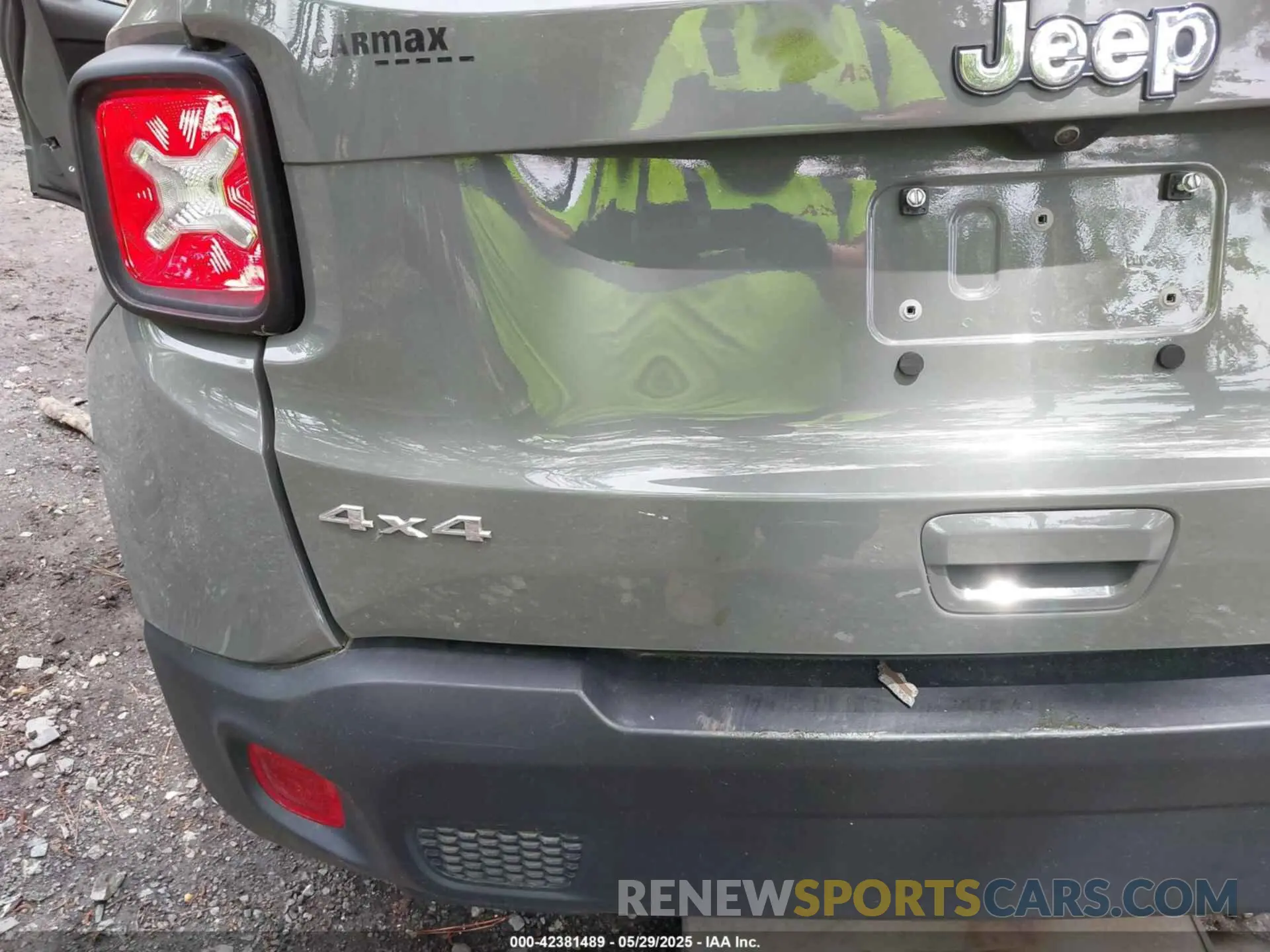 6 Photograph of a damaged car ZACNJBAB3LPL87508 JEEP RENEGADE 2020