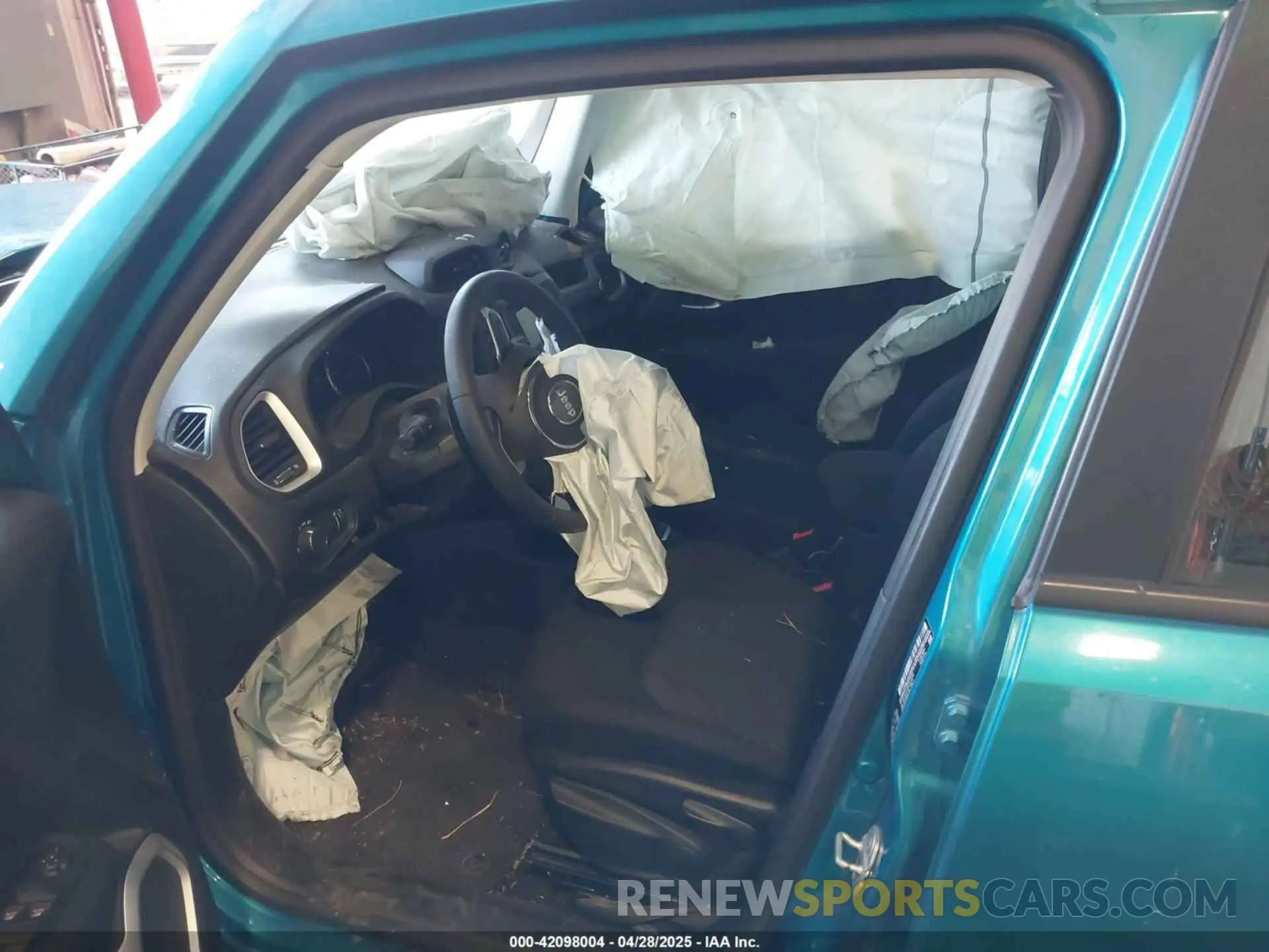 5 Photograph of a damaged car ZACNJBAB4LPL20755 JEEP RENEGADE 2020
