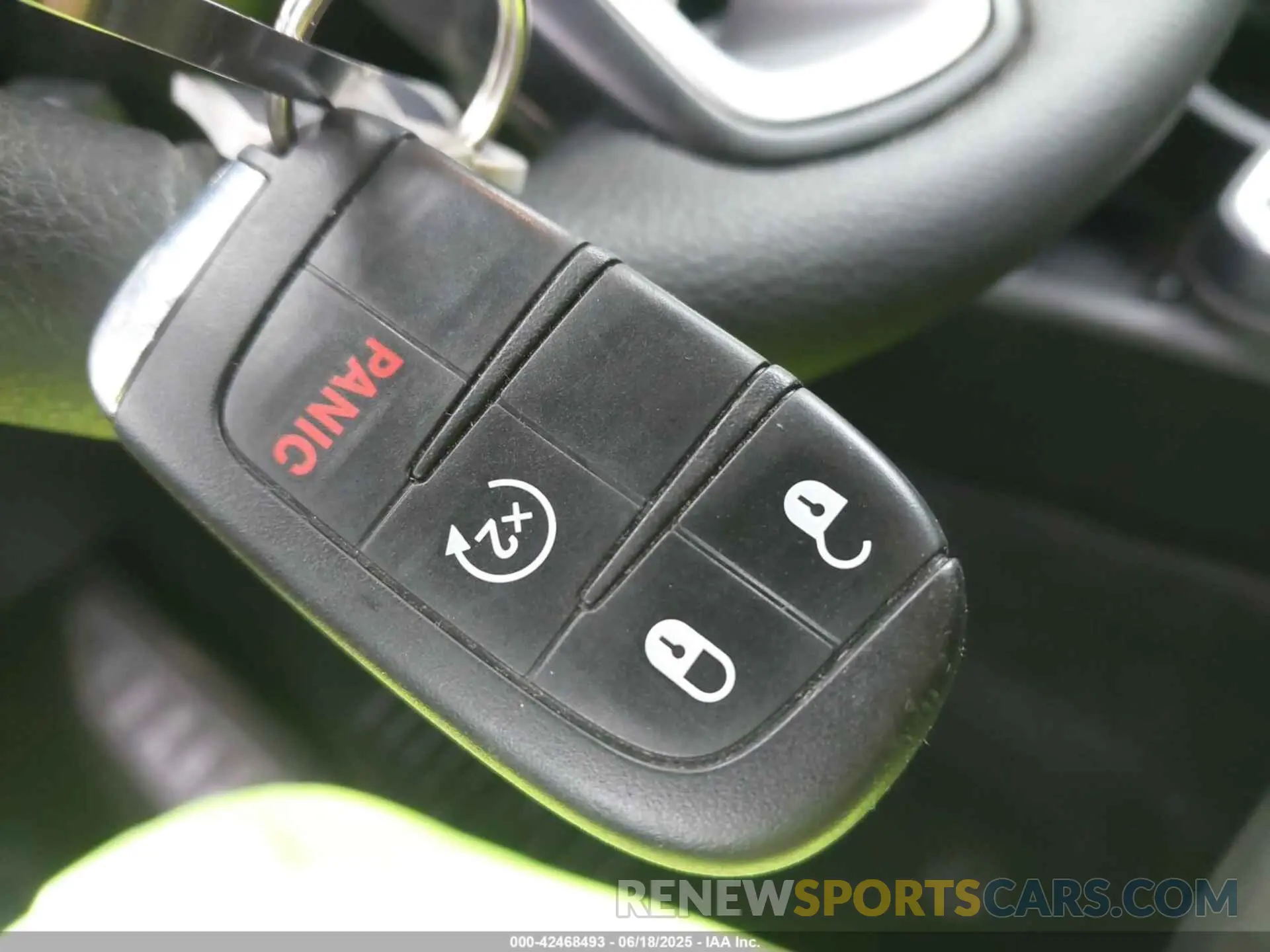 11 Photograph of a damaged car ZACNJBAB4LPL39273 JEEP RENEGADE 2020