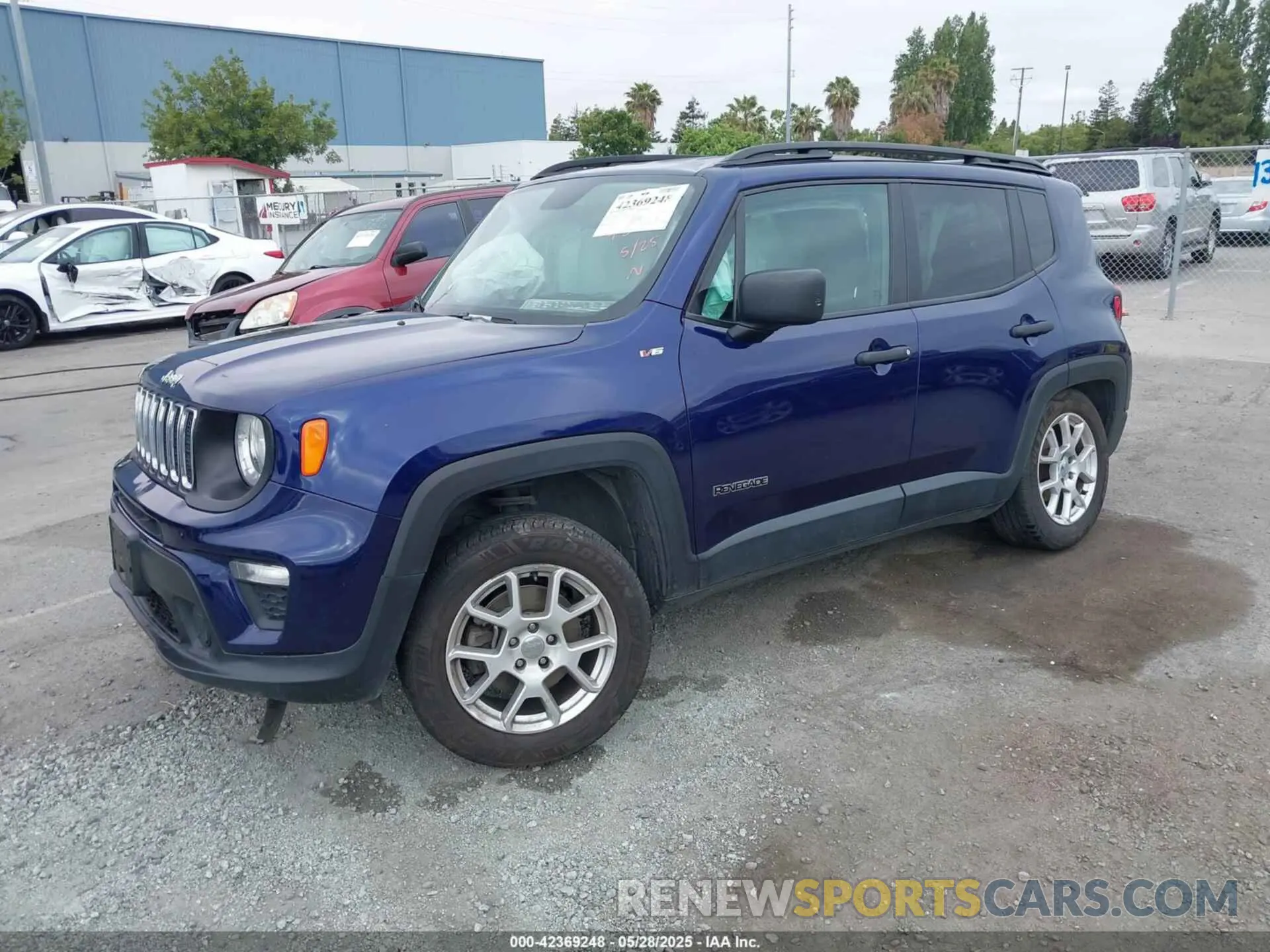 2 Photograph of a damaged car ZACNJBAB7LPL21897 JEEP RENEGADE 2020