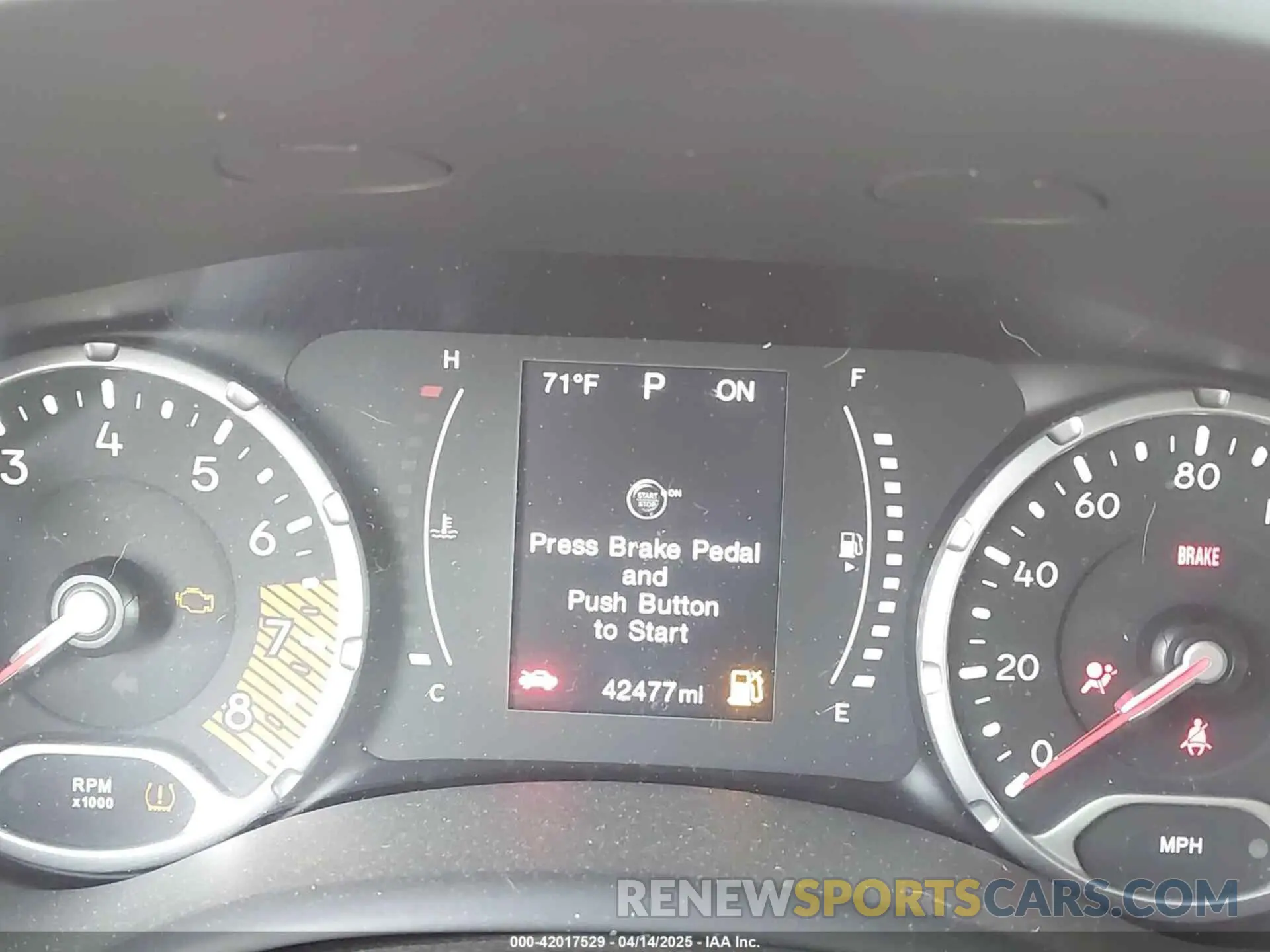 16 Photograph of a damaged car ZACNJBAB7LPL75071 JEEP RENEGADE 2020