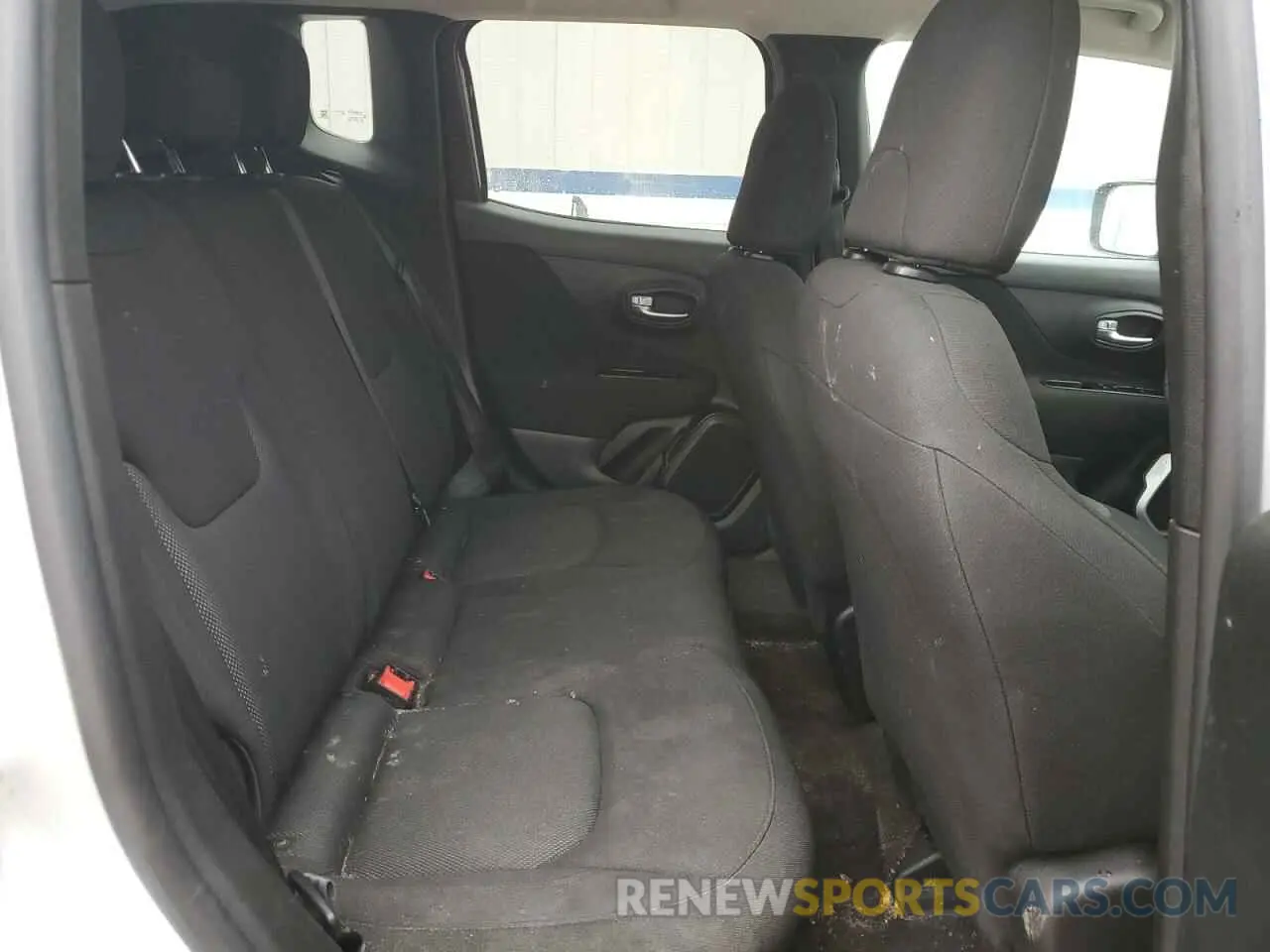 11 Photograph of a damaged car ZACNJBAB8LPL60580 JEEP RENEGADE 2020