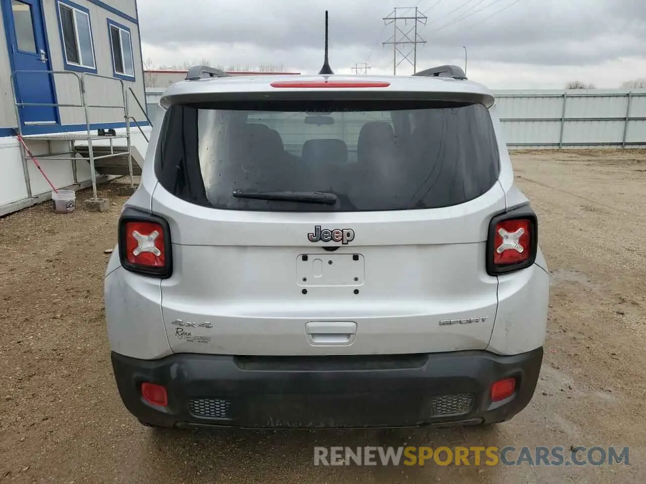 6 Photograph of a damaged car ZACNJBAB8LPL60580 JEEP RENEGADE 2020