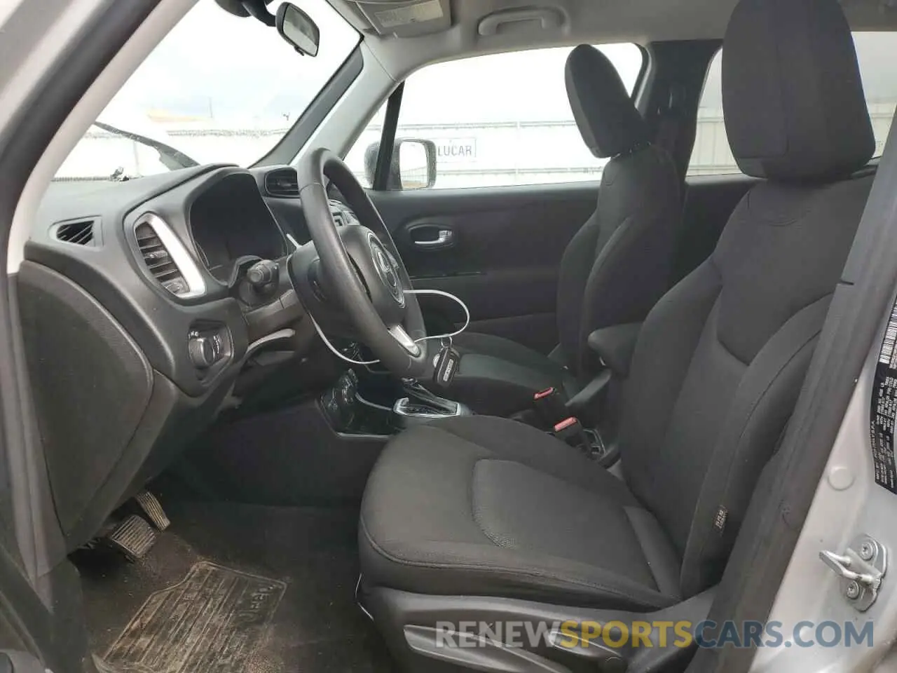 7 Photograph of a damaged car ZACNJBAB8LPL60580 JEEP RENEGADE 2020
