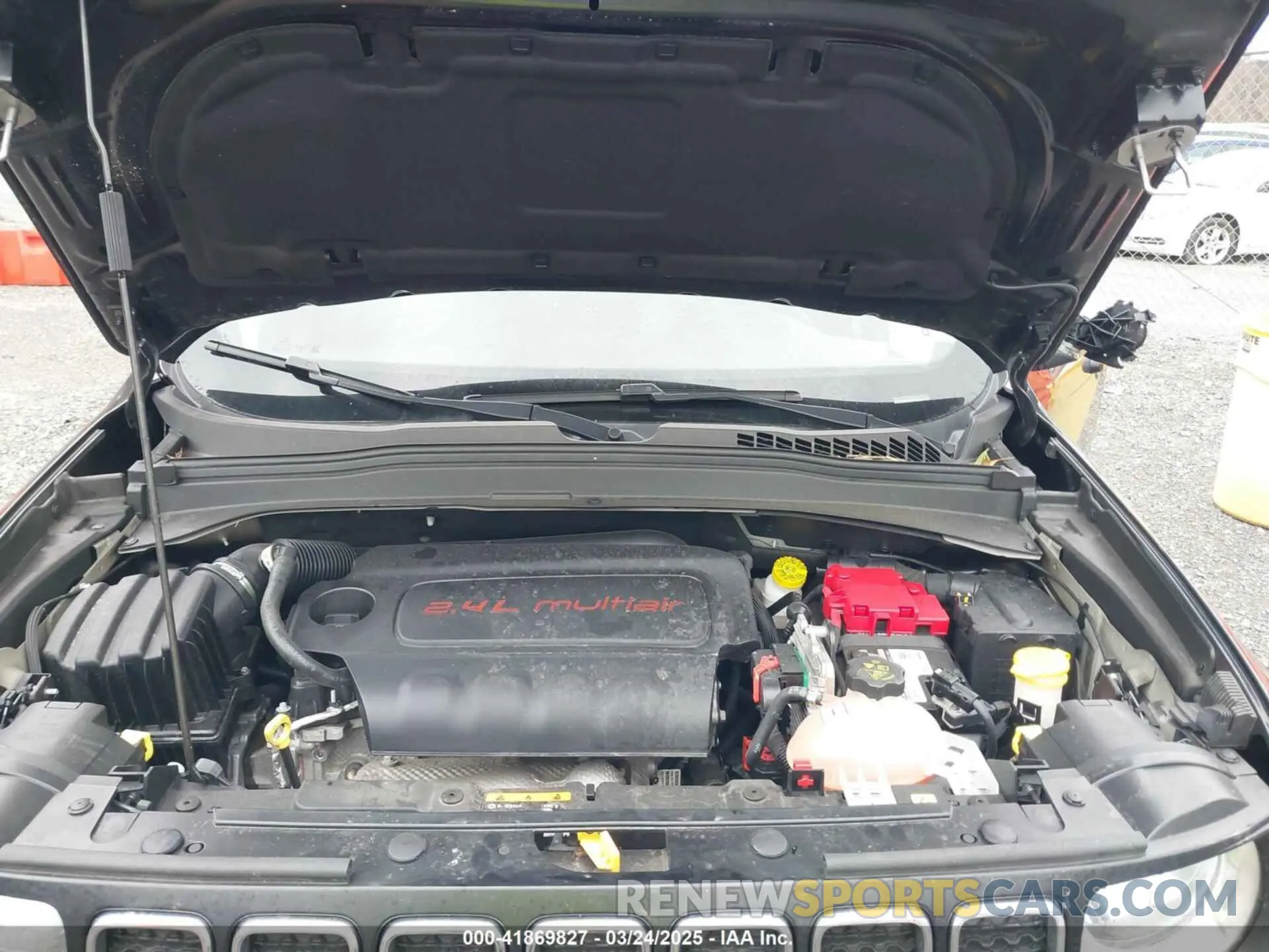 10 Photograph of a damaged car ZACNJBBB0LPL10528 JEEP RENEGADE 2020
