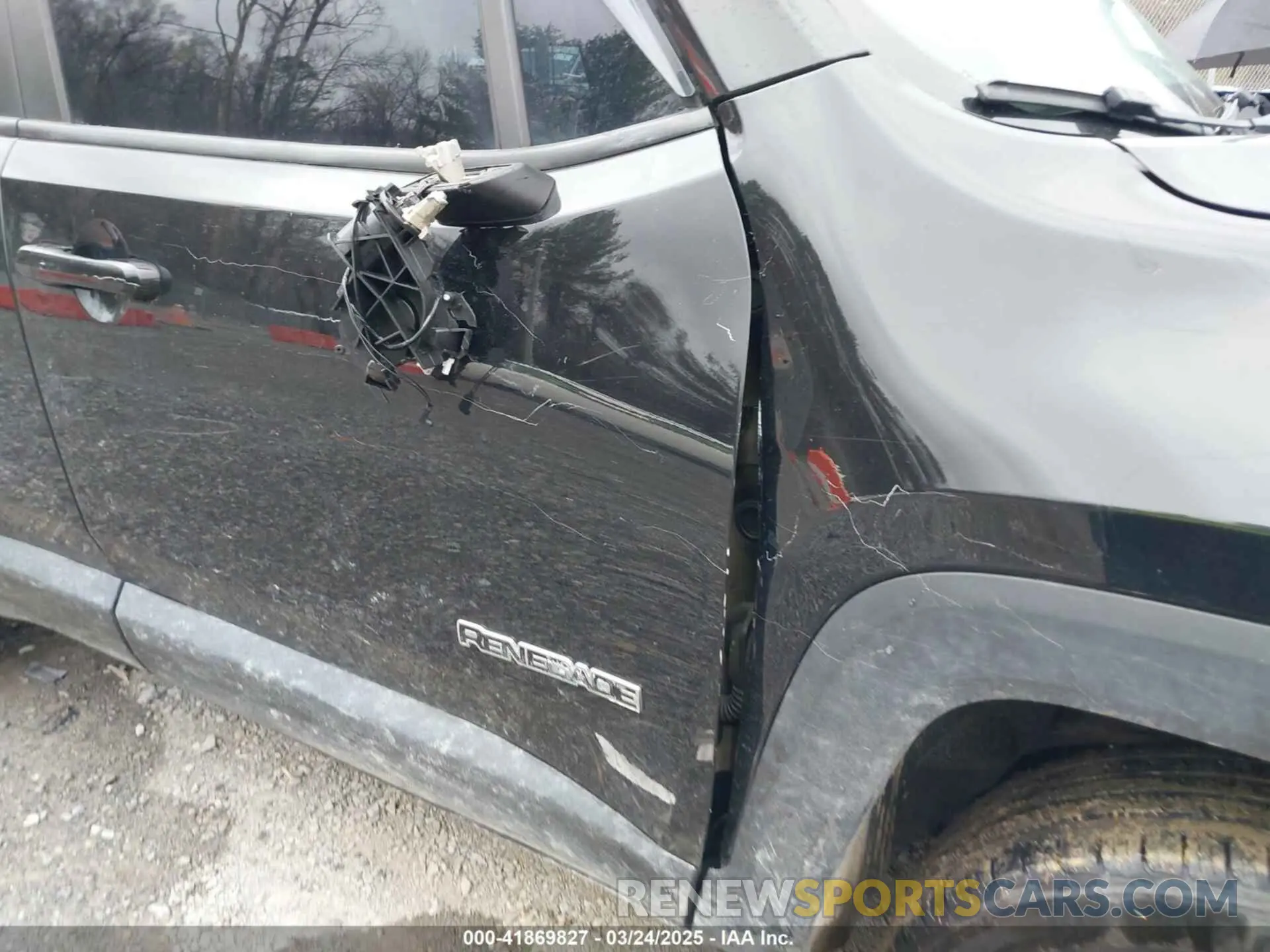 19 Photograph of a damaged car ZACNJBBB0LPL10528 JEEP RENEGADE 2020