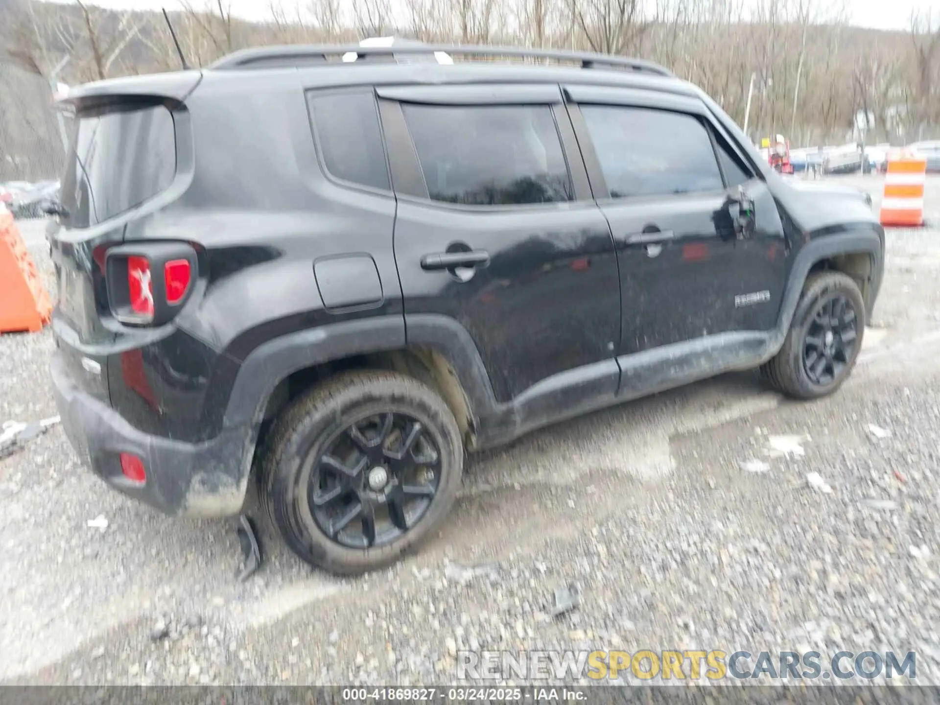 4 Photograph of a damaged car ZACNJBBB0LPL10528 JEEP RENEGADE 2020