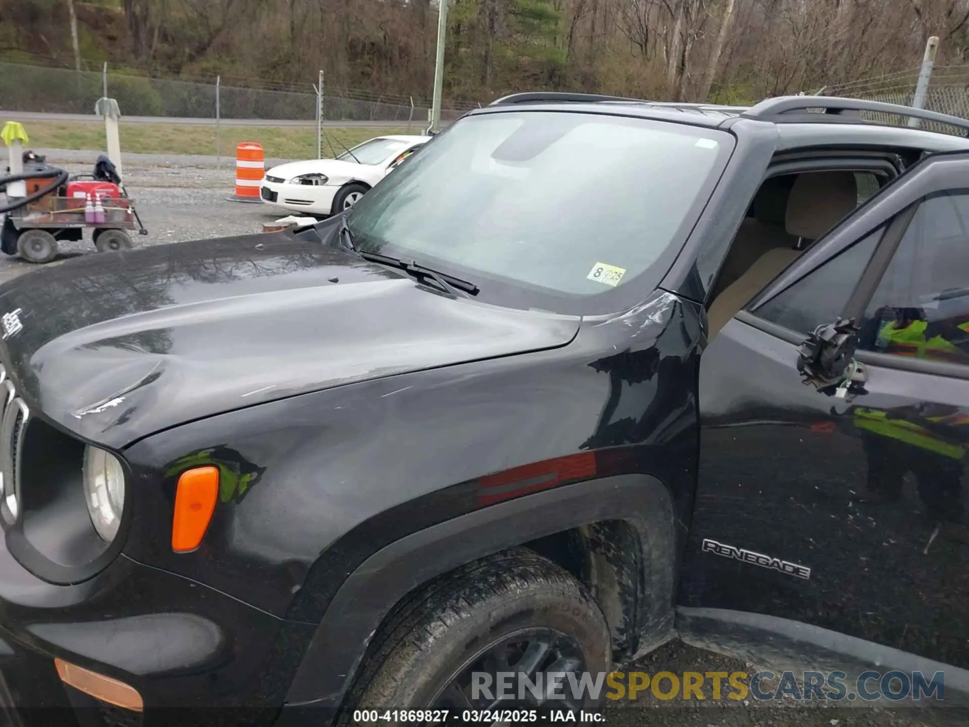 6 Photograph of a damaged car ZACNJBBB0LPL10528 JEEP RENEGADE 2020