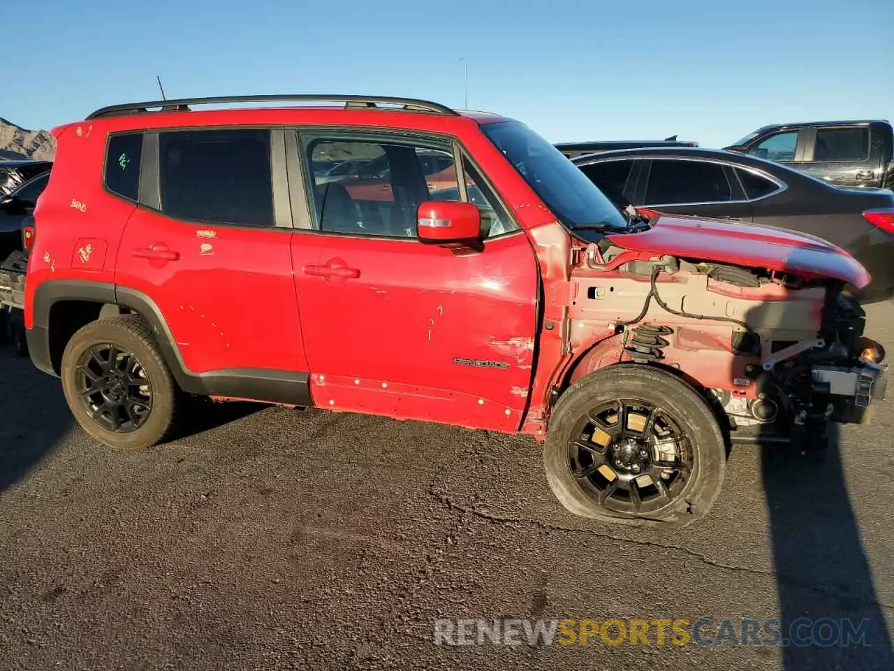 4 Photograph of a damaged car ZACNJBBB0LPL74519 JEEP RENEGADE 2020