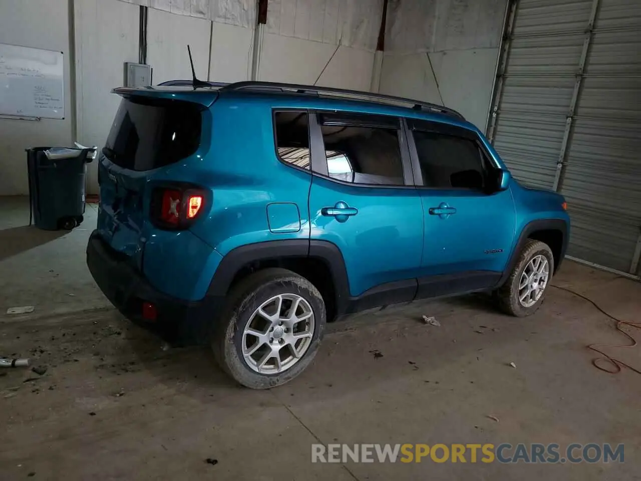 3 Photograph of a damaged car ZACNJBBB2LPL23877 JEEP RENEGADE 2020