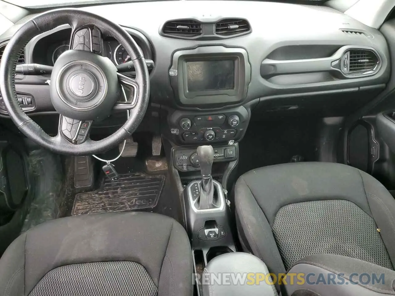 8 Photograph of a damaged car ZACNJBBB2LPL41716 JEEP RENEGADE 2020