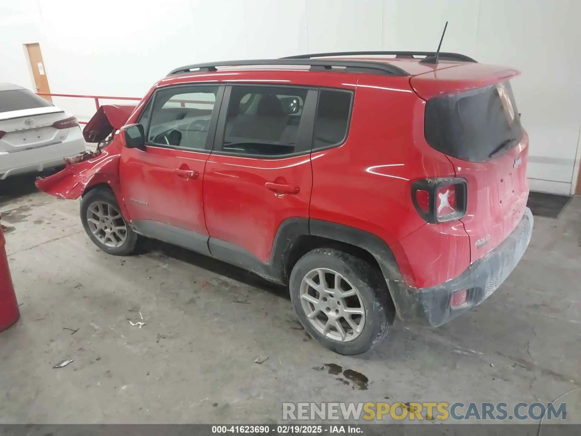 3 Photograph of a damaged car ZACNJBBB3LPL03749 JEEP RENEGADE 2020