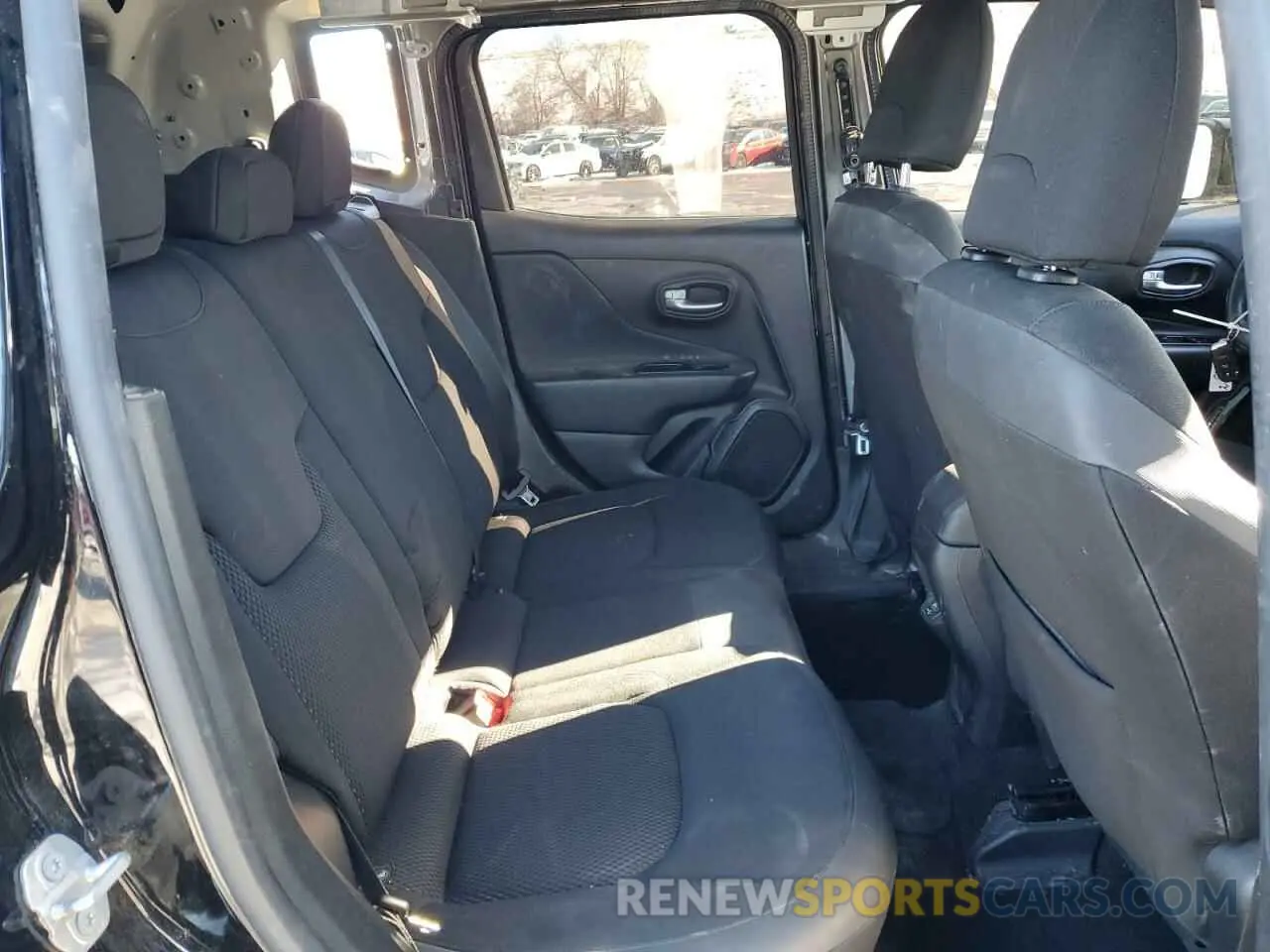 11 Photograph of a damaged car ZACNJBBB4LPL17482 JEEP RENEGADE 2020