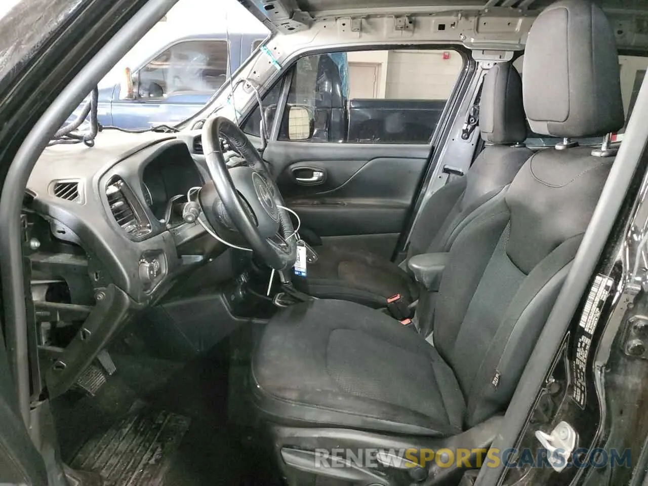 7 Photograph of a damaged car ZACNJBBB4LPL17482 JEEP RENEGADE 2020