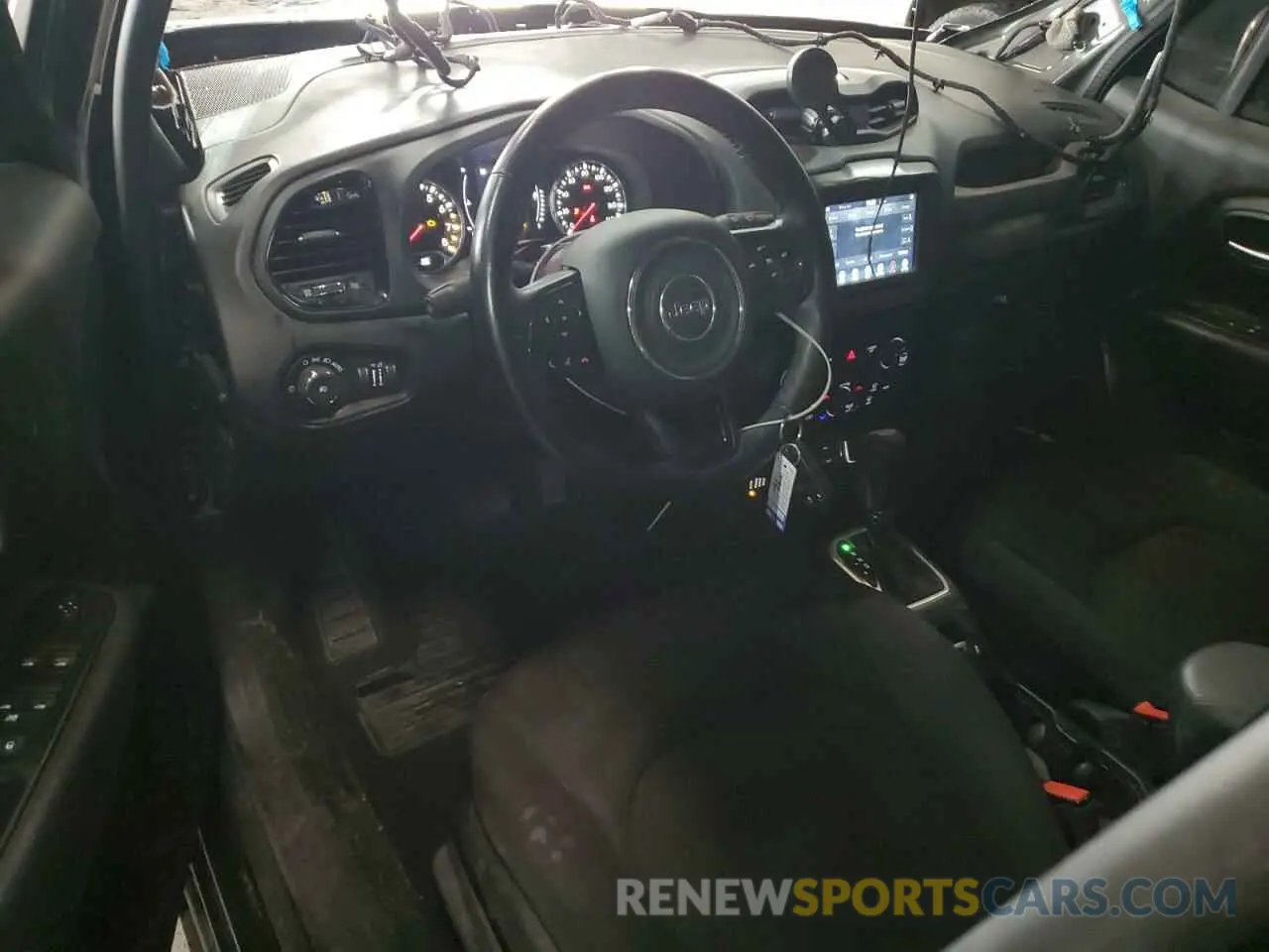 8 Photograph of a damaged car ZACNJBBB4LPL17482 JEEP RENEGADE 2020