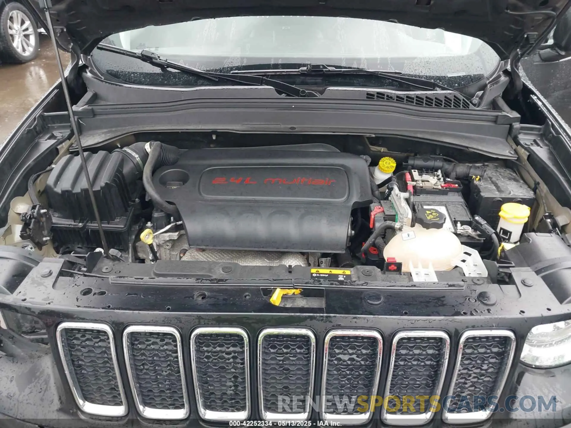 10 Photograph of a damaged car ZACNJBBB4LPL28384 JEEP RENEGADE 2020