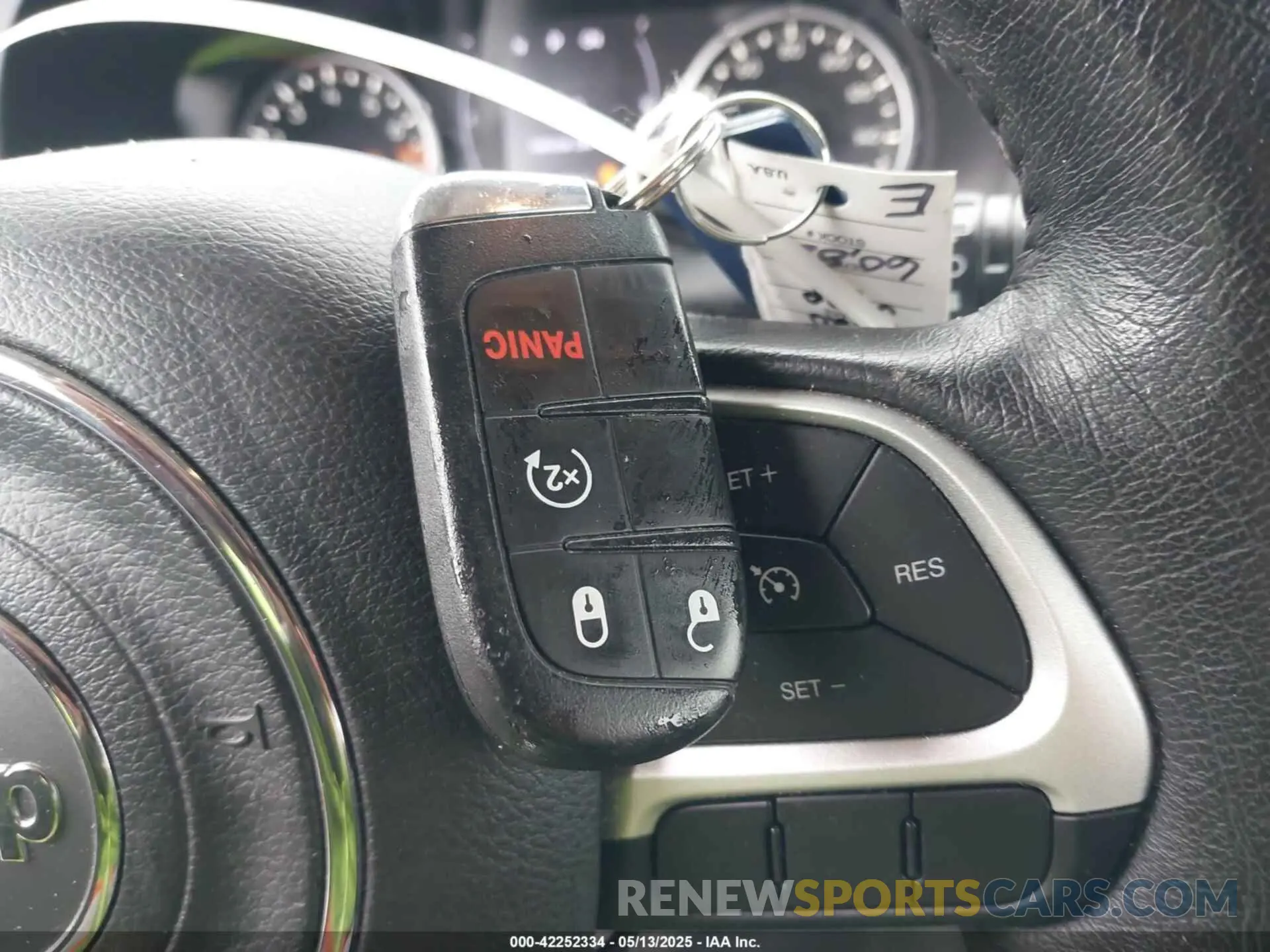 11 Photograph of a damaged car ZACNJBBB4LPL28384 JEEP RENEGADE 2020