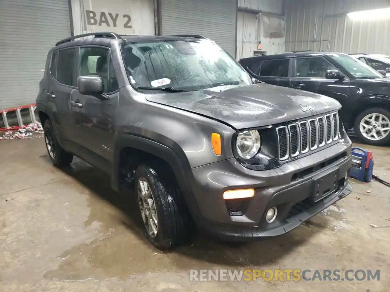 4 Photograph of a damaged car ZACNJBBB5LPL77612 JEEP RENEGADE 2020