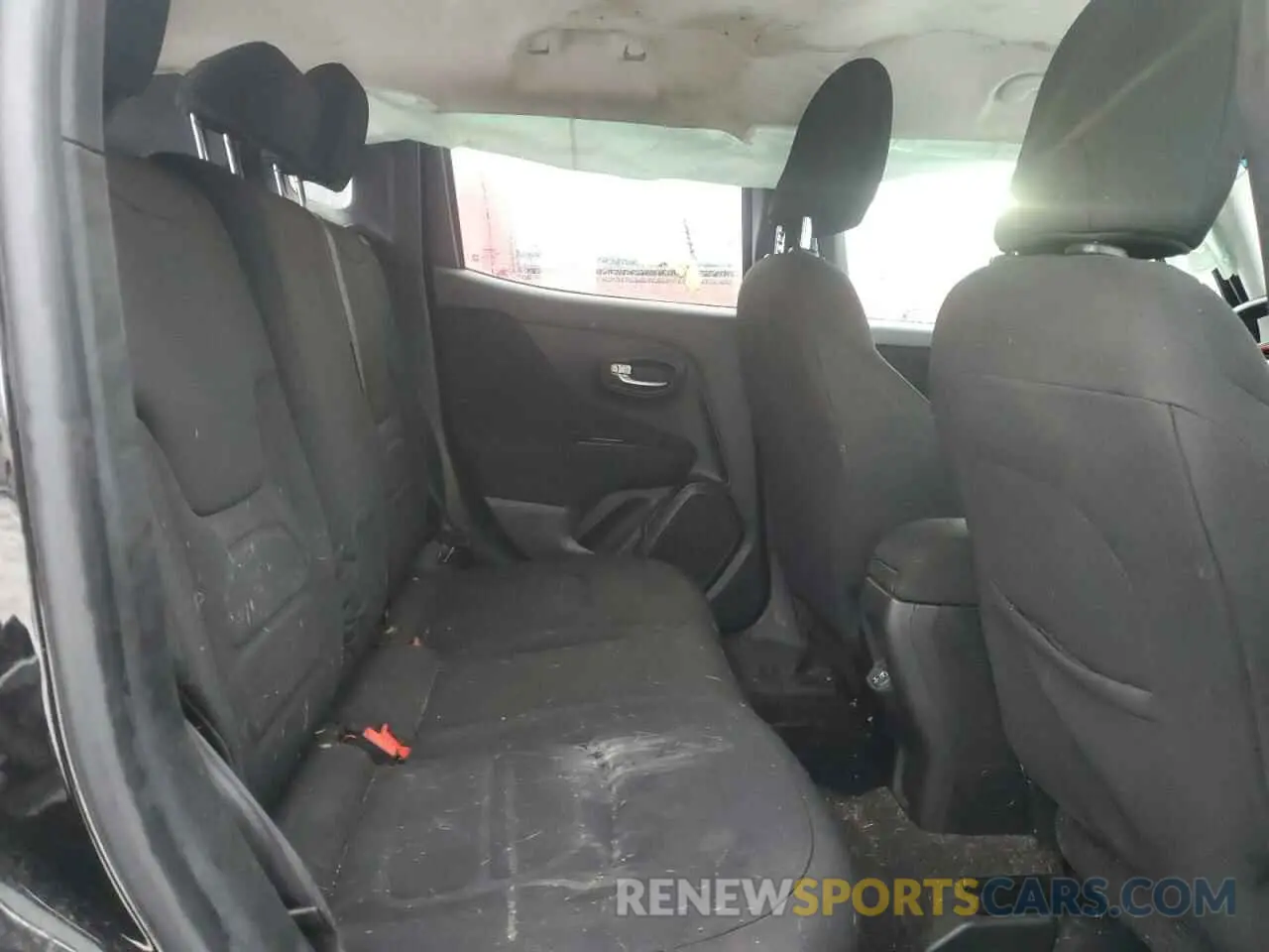 11 Photograph of a damaged car ZACNJBBB5LPL89422 JEEP RENEGADE 2020