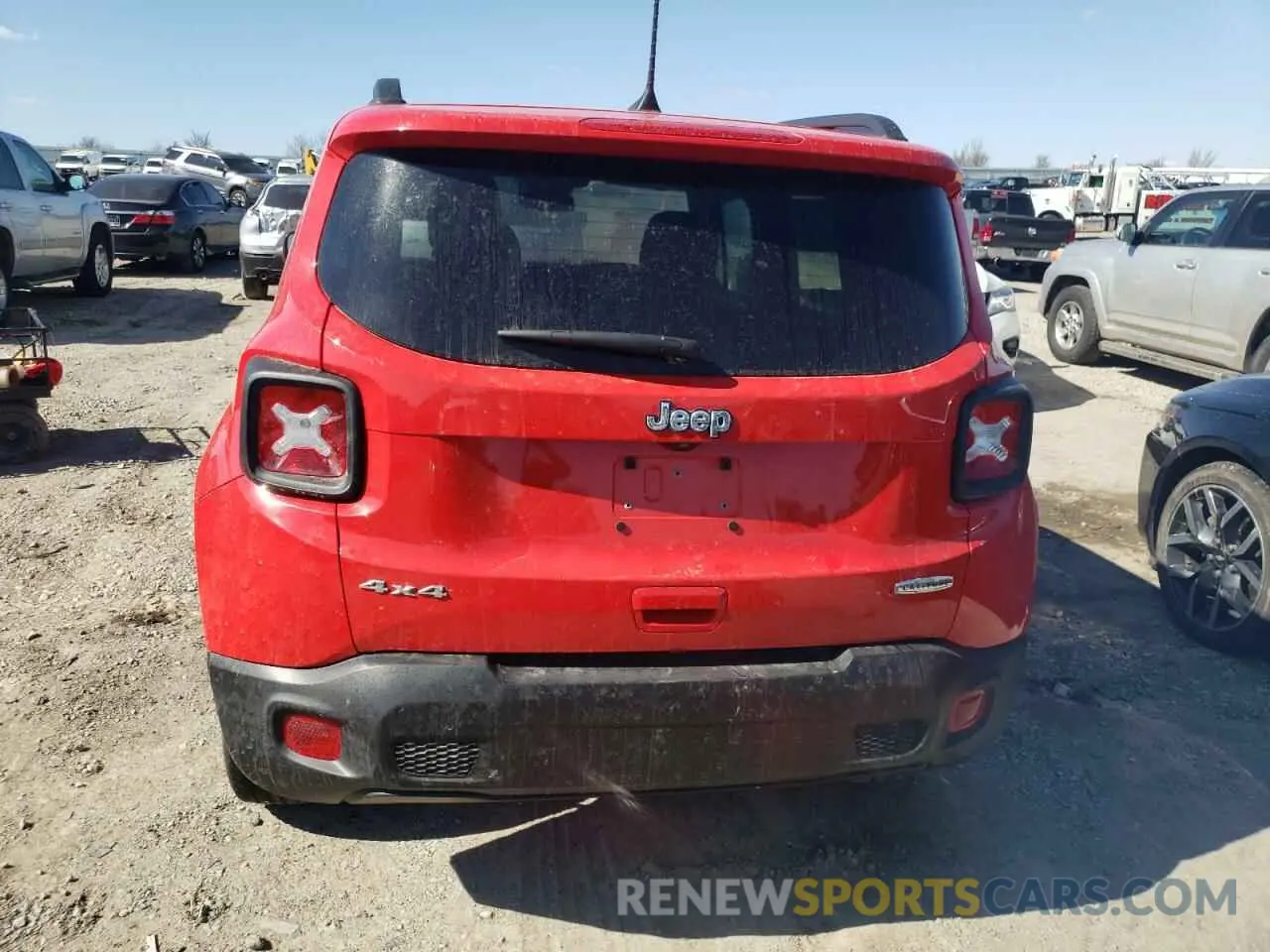 6 Photograph of a damaged car ZACNJBBB6LPL71835 JEEP RENEGADE 2020