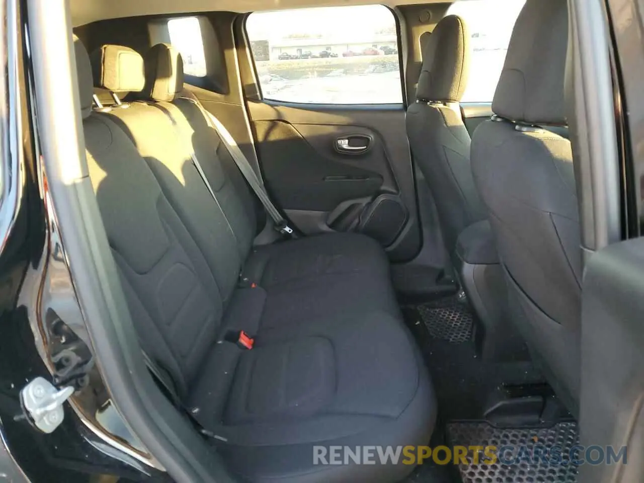 11 Photograph of a damaged car ZACNJBBB6LPL85654 JEEP RENEGADE 2020