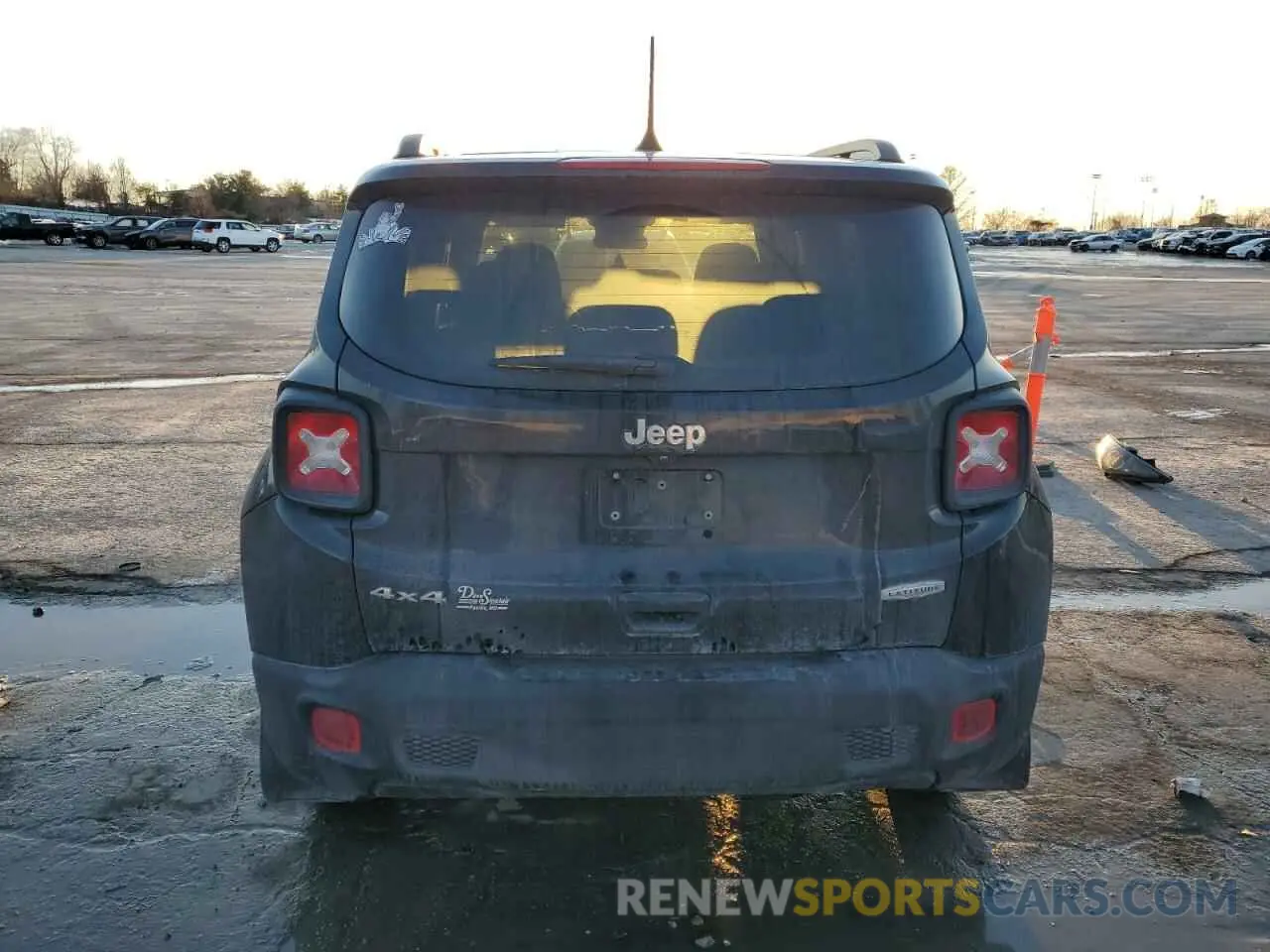 6 Photograph of a damaged car ZACNJBBB6LPL85654 JEEP RENEGADE 2020