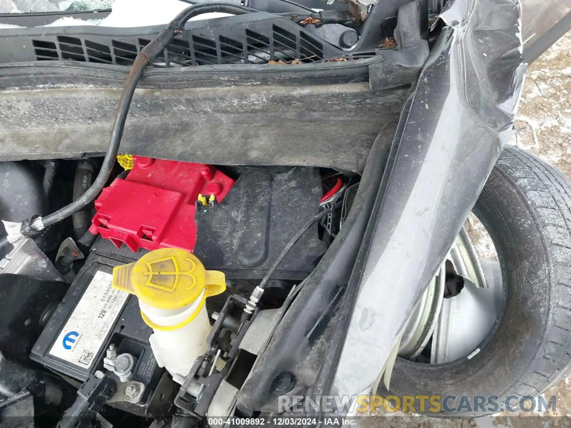 17 Photograph of a damaged car ZACNJBBB7LPL67244 JEEP RENEGADE 2020