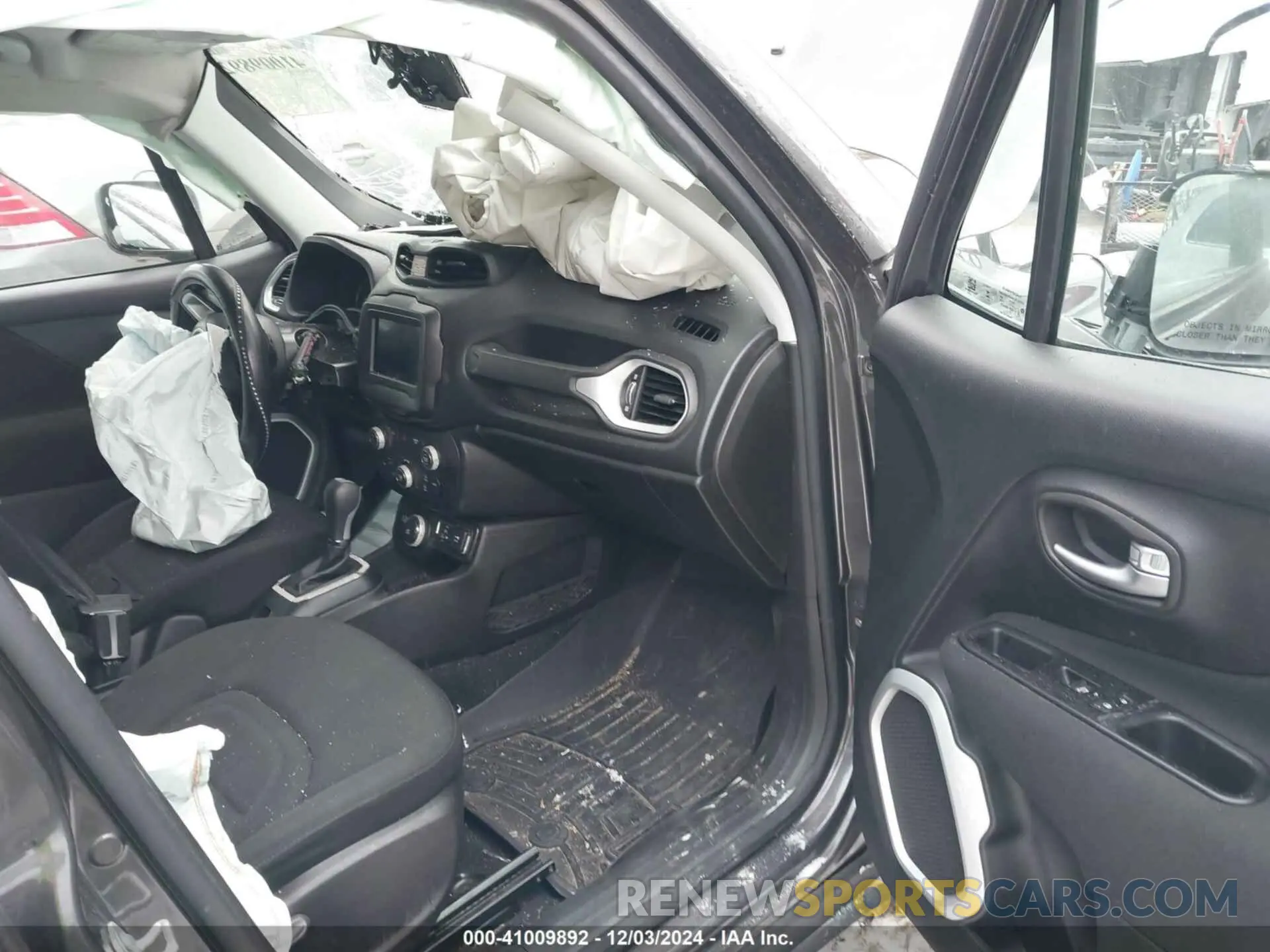 5 Photograph of a damaged car ZACNJBBB7LPL67244 JEEP RENEGADE 2020