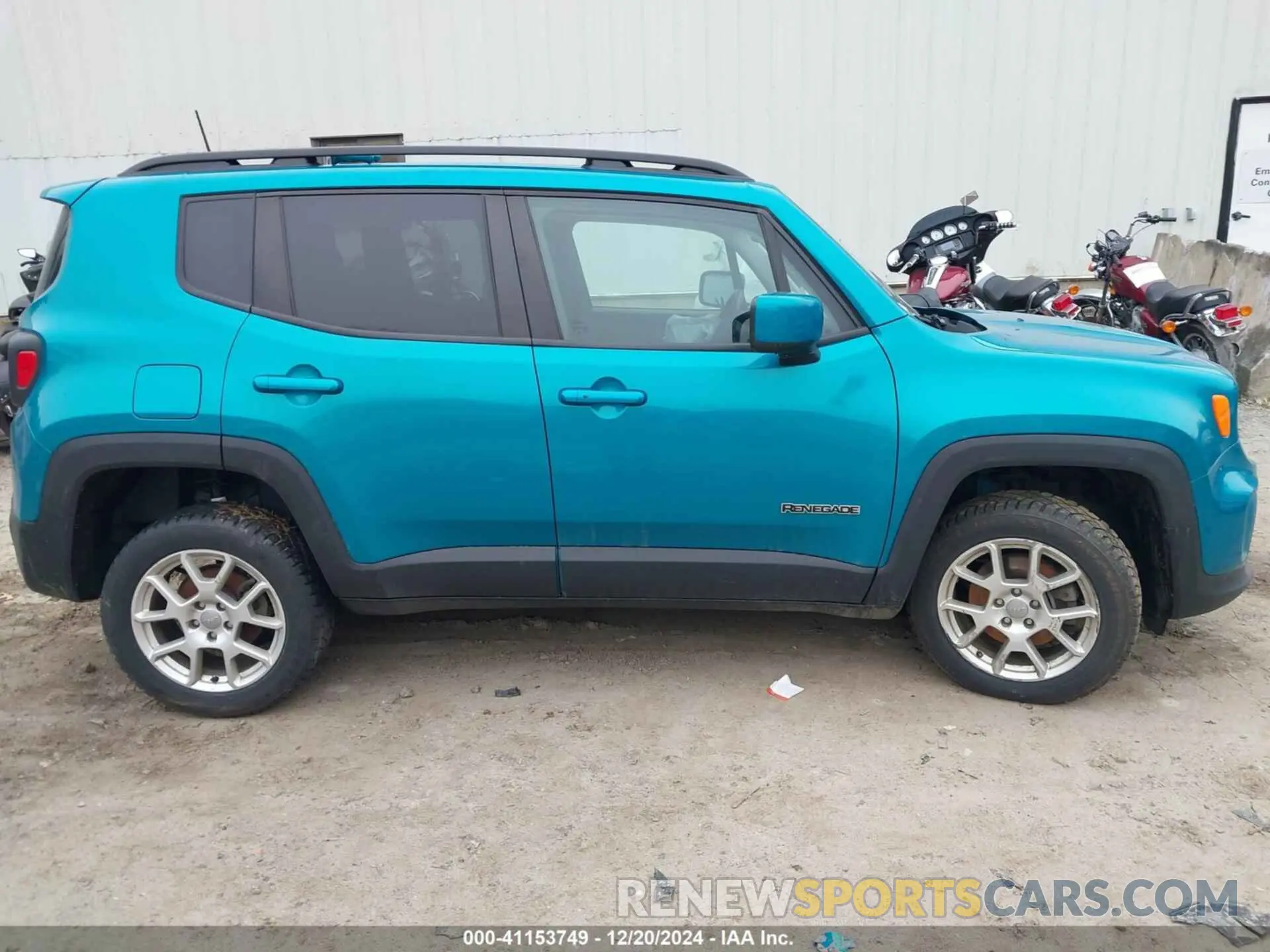 13 Photograph of a damaged car ZACNJBBB7LPL94542 JEEP RENEGADE 2020
