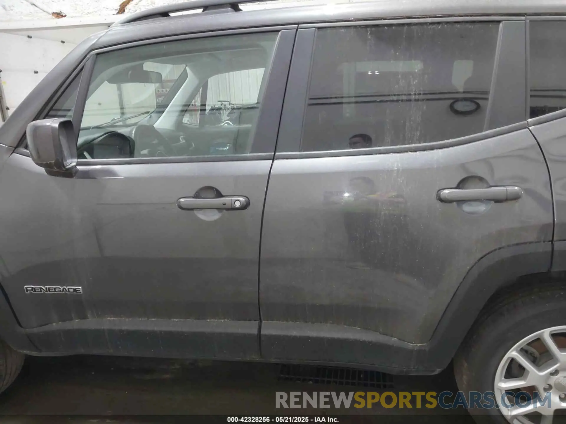 14 Photograph of a damaged car ZACNJBBB8LPL19526 JEEP RENEGADE 2020