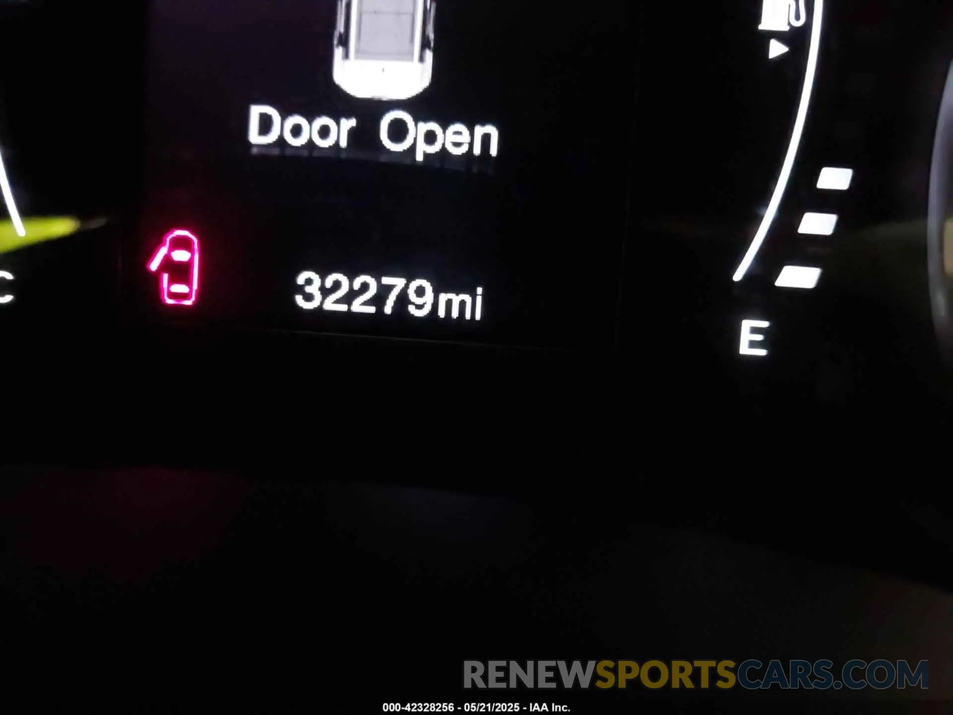 7 Photograph of a damaged car ZACNJBBB8LPL19526 JEEP RENEGADE 2020