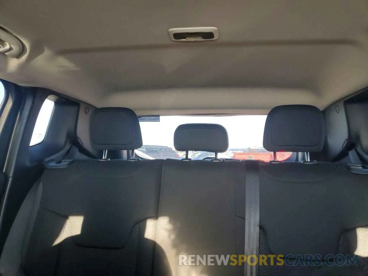 10 Photograph of a damaged car ZACNJBBB8LPL97210 JEEP RENEGADE 2020