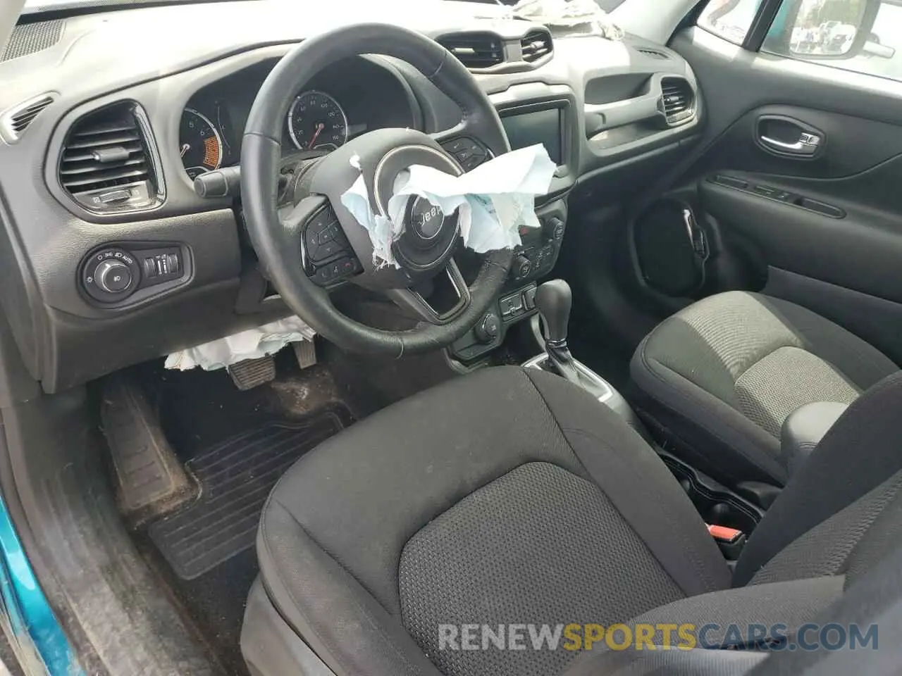 8 Photograph of a damaged car ZACNJBBB8LPM10831 JEEP RENEGADE 2020