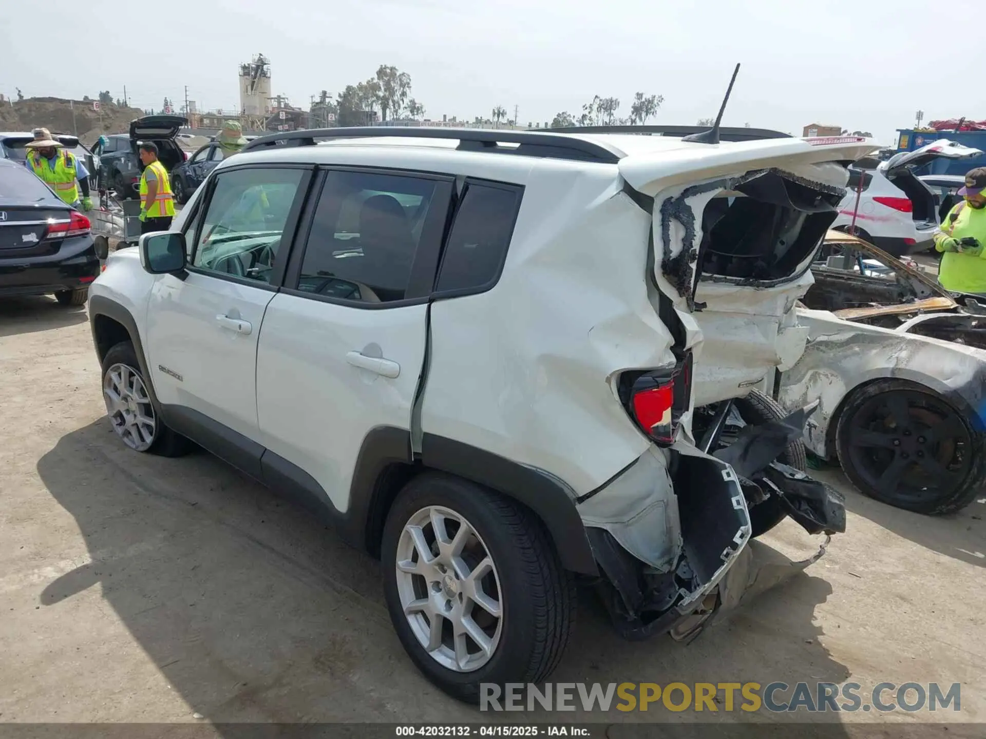 3 Photograph of a damaged car ZACNJBBB9LPL51708 JEEP RENEGADE 2020