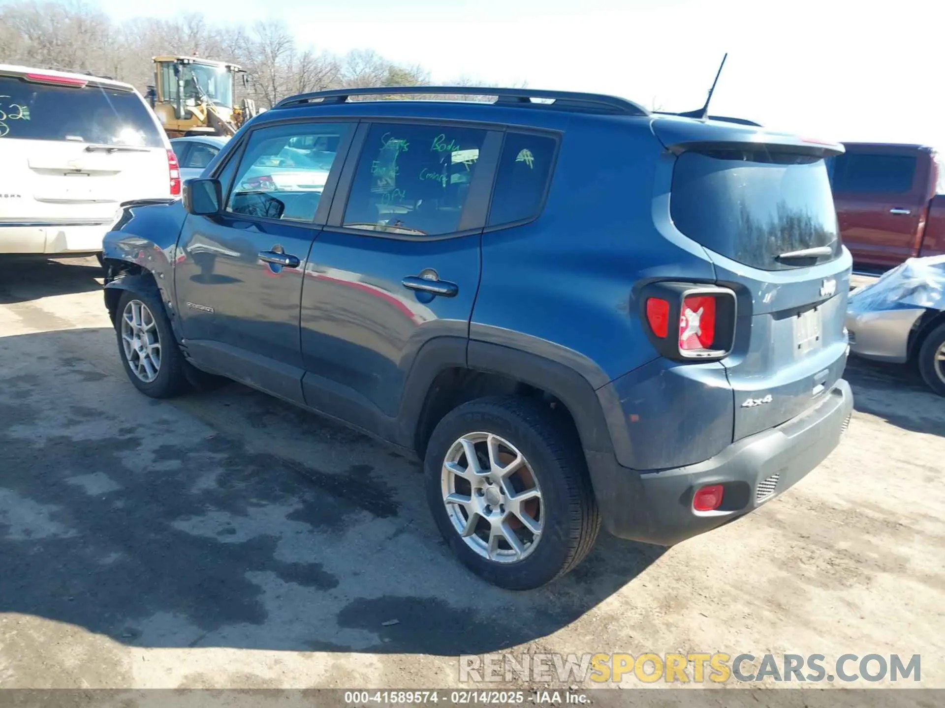 3 Photograph of a damaged car ZACNJBBB9LPL85731 JEEP RENEGADE 2020