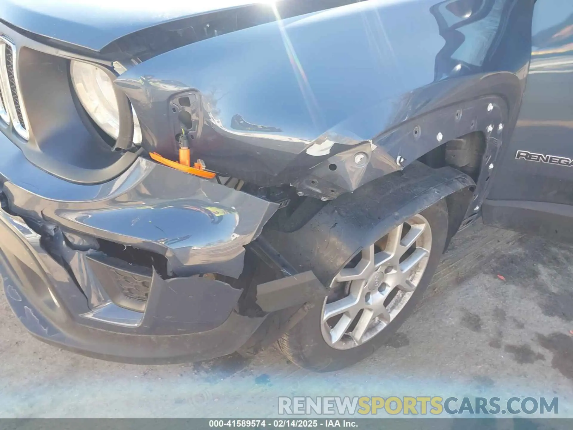 6 Photograph of a damaged car ZACNJBBB9LPL85731 JEEP RENEGADE 2020