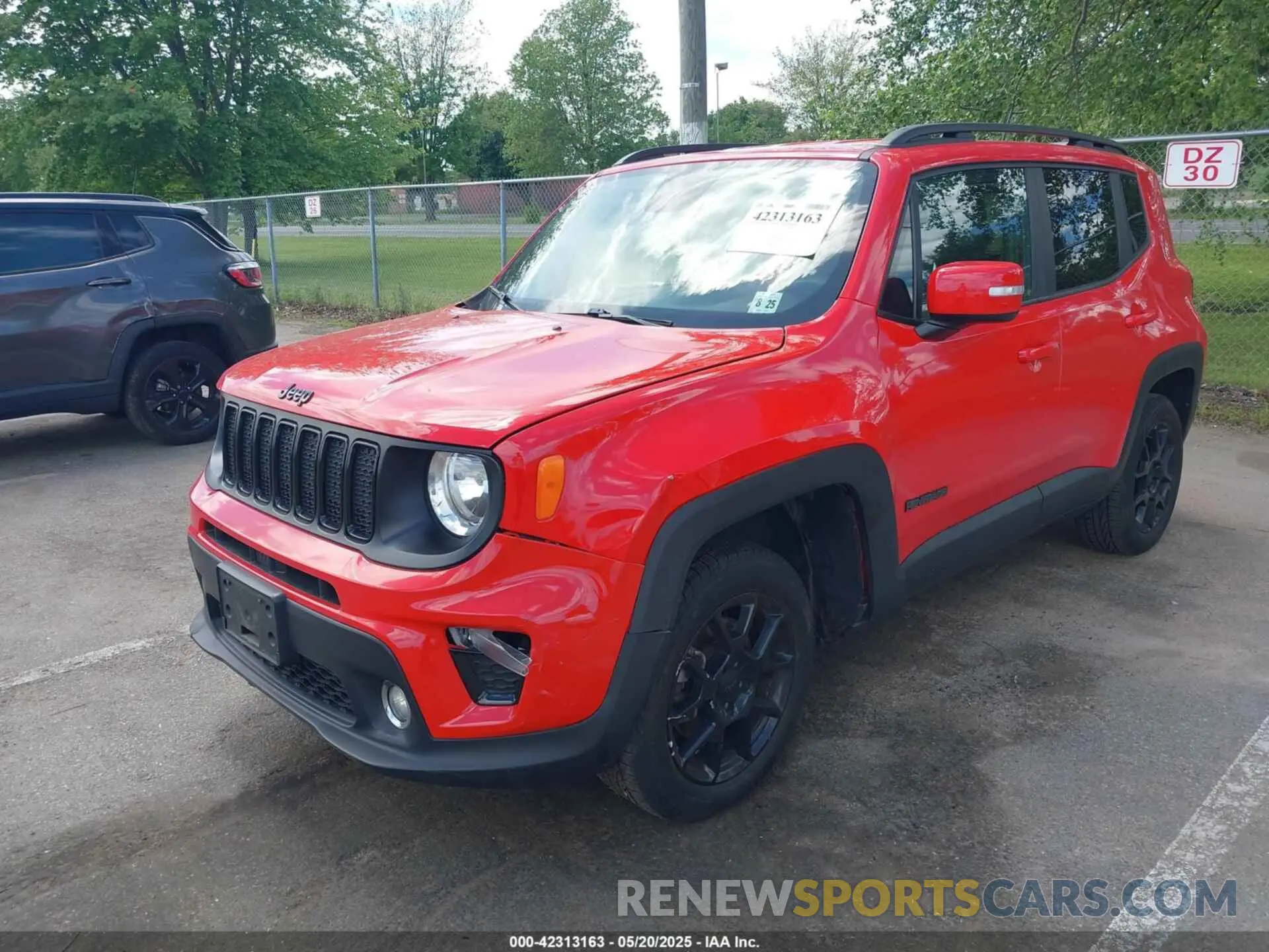 2 Photograph of a damaged car ZACNJBBBXLPL84152 JEEP RENEGADE 2020