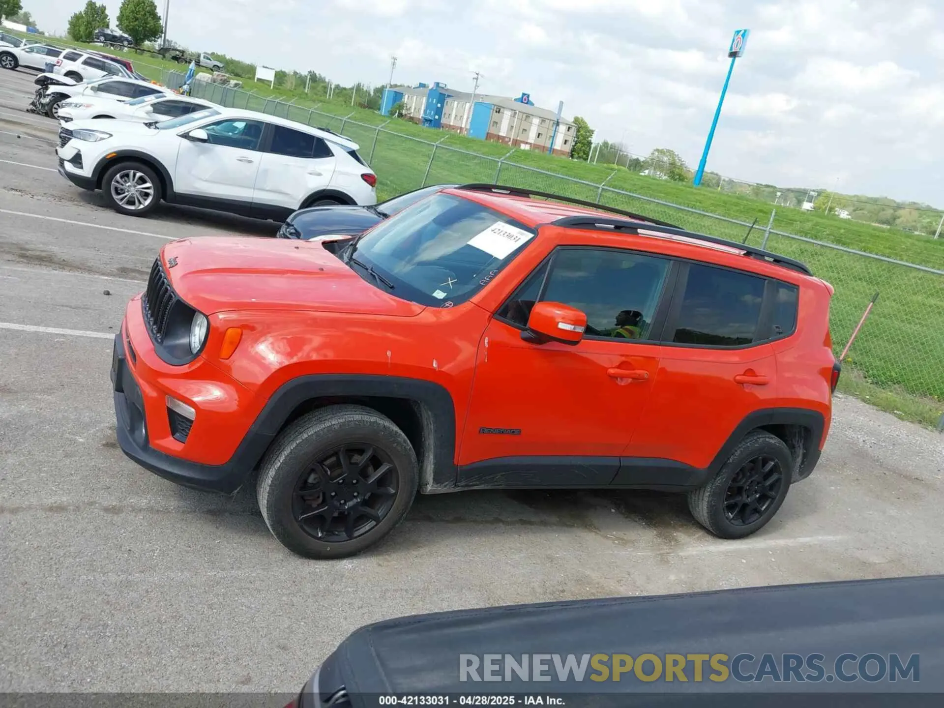 14 Photograph of a damaged car ZACNJBBBXLPL91196 JEEP RENEGADE 2020