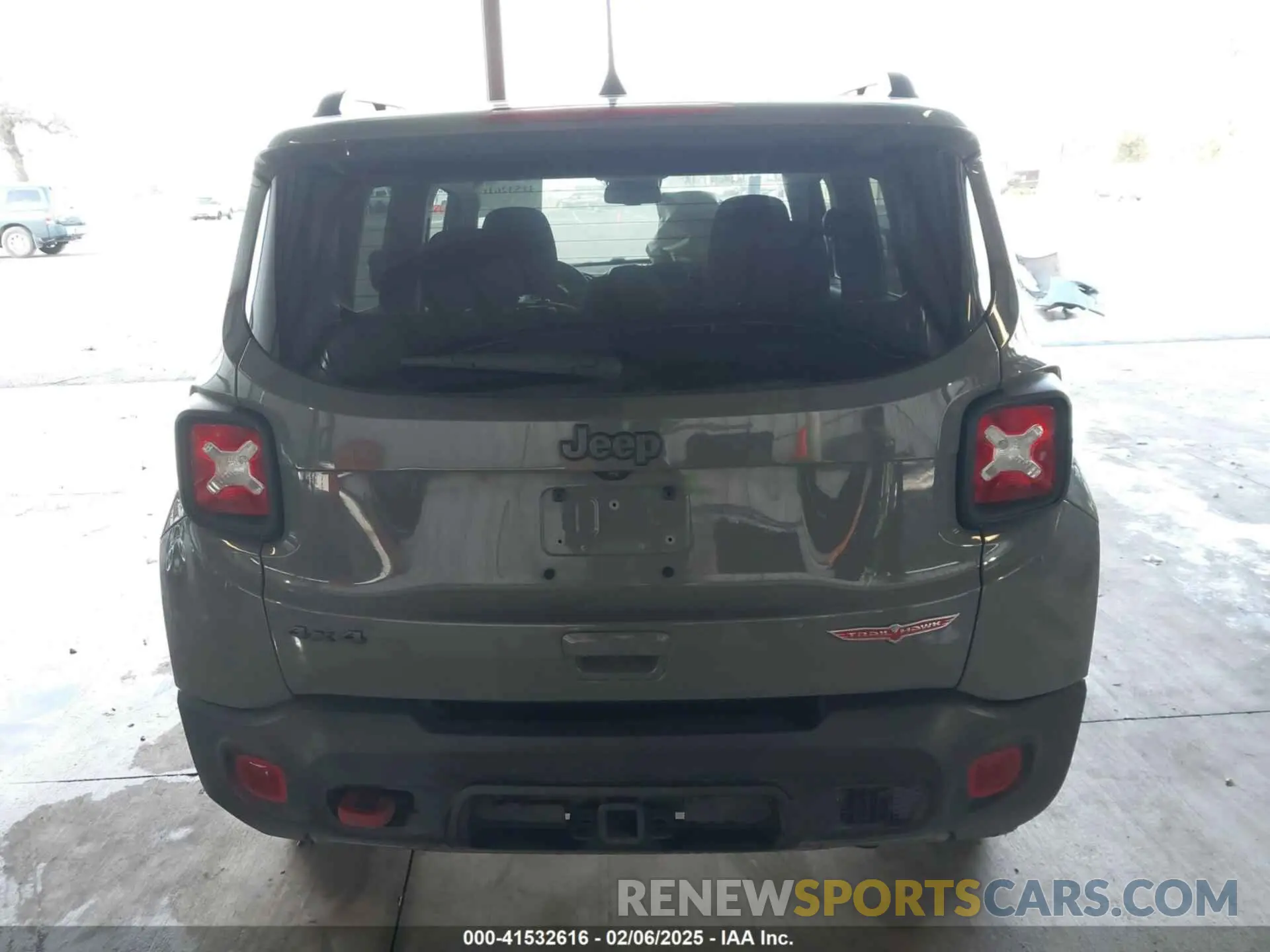 16 Photograph of a damaged car ZACNJBC14LPL92575 JEEP RENEGADE 2020