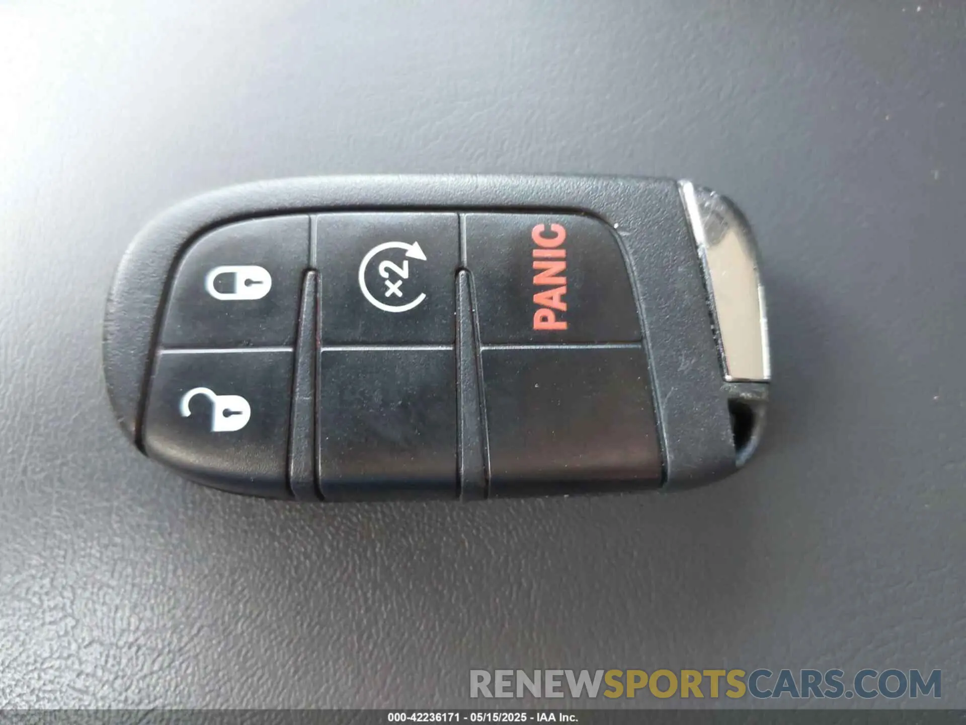 11 Photograph of a damaged car ZACNJBC16LPL78404 JEEP RENEGADE 2020