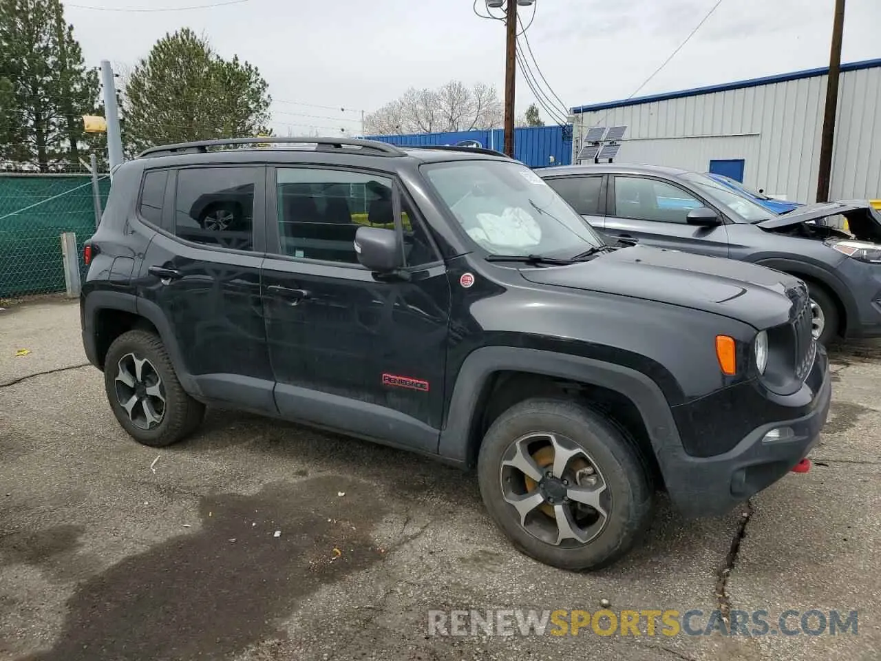 4 Photograph of a damaged car ZACNJBC16LPM03446 JEEP RENEGADE 2020