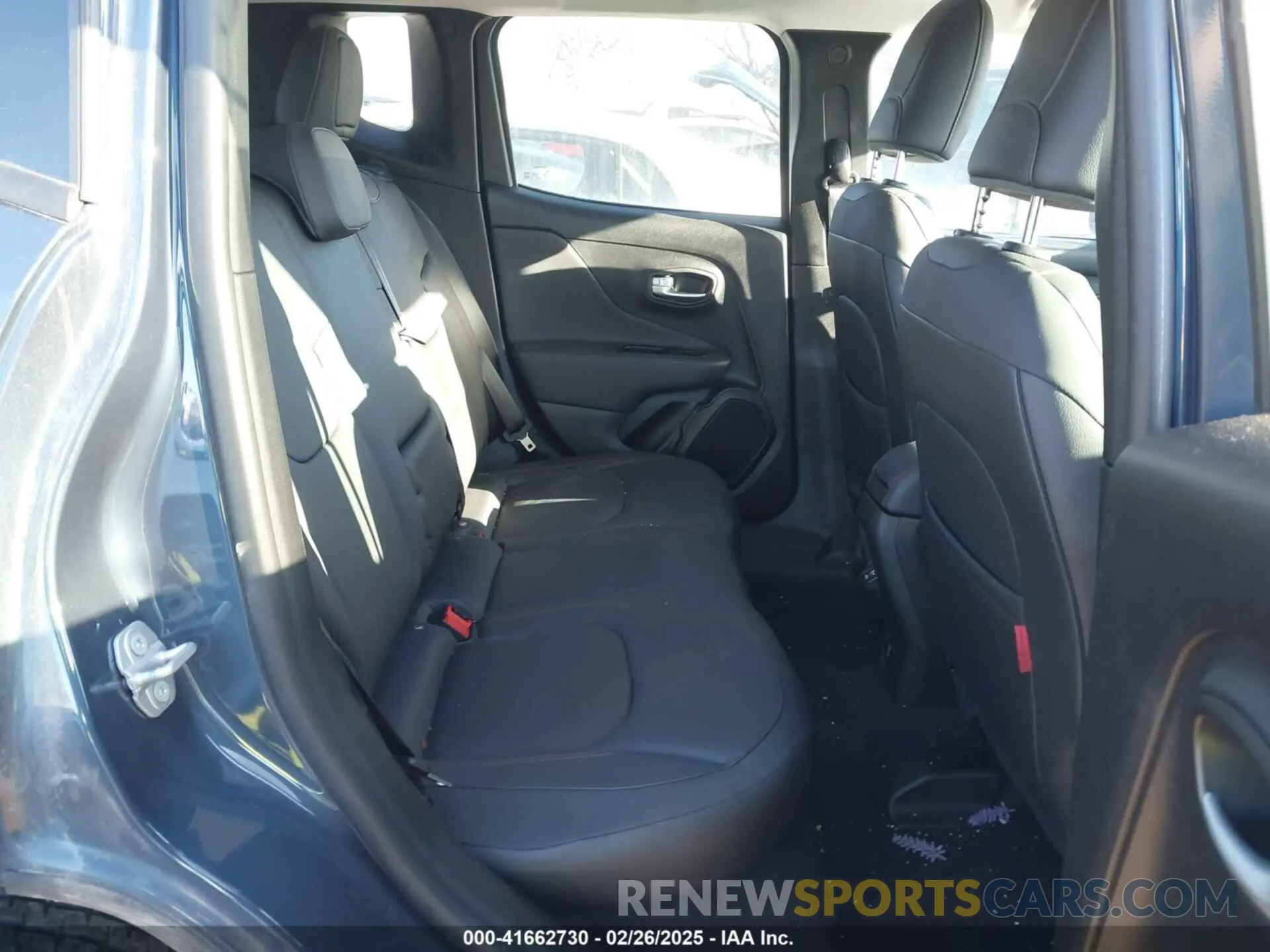 8 Photograph of a damaged car ZACNJBC17LPL78475 JEEP RENEGADE 2020