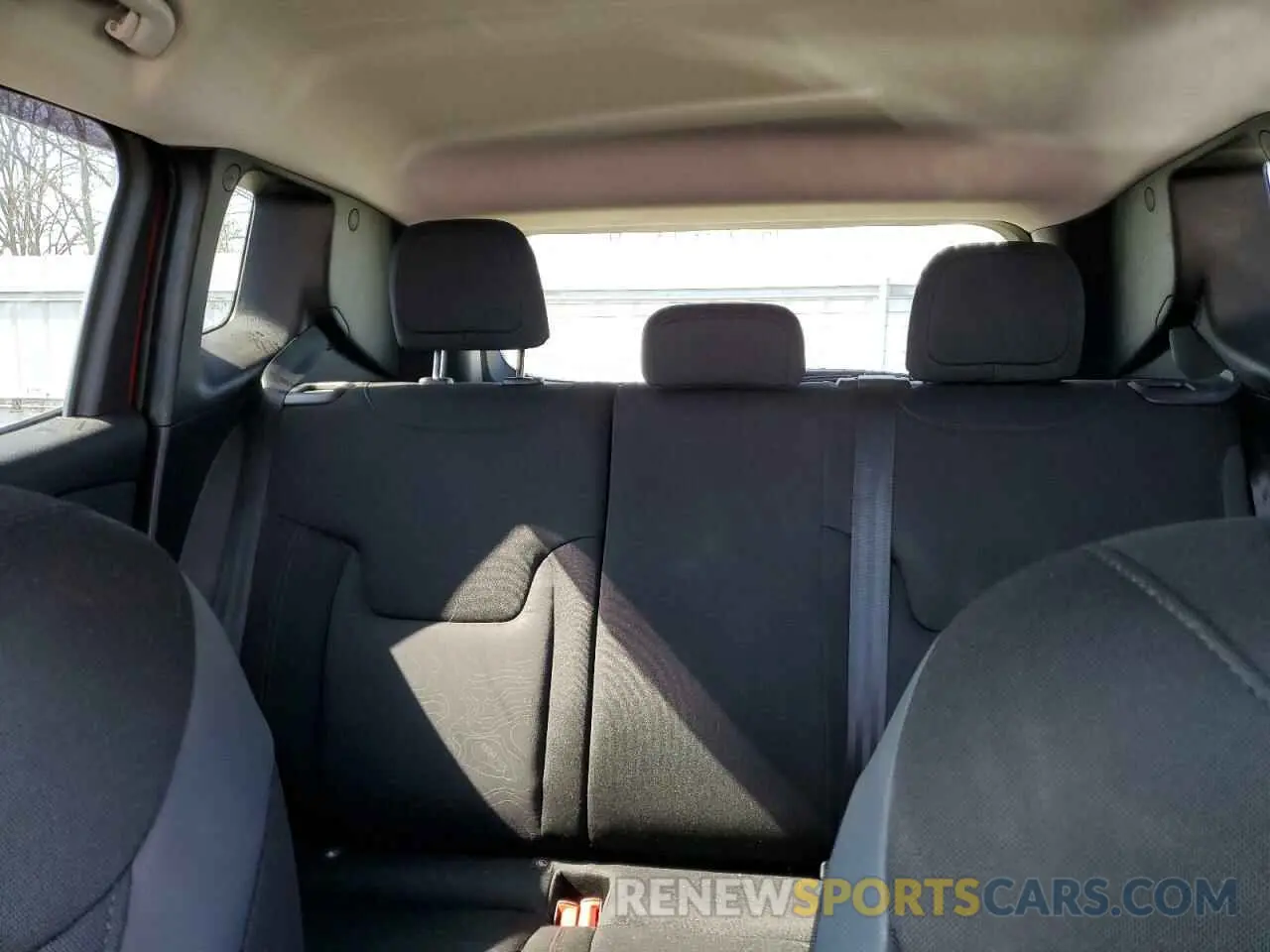 10 Photograph of a damaged car ZACNJBC18LPL14512 JEEP RENEGADE 2020