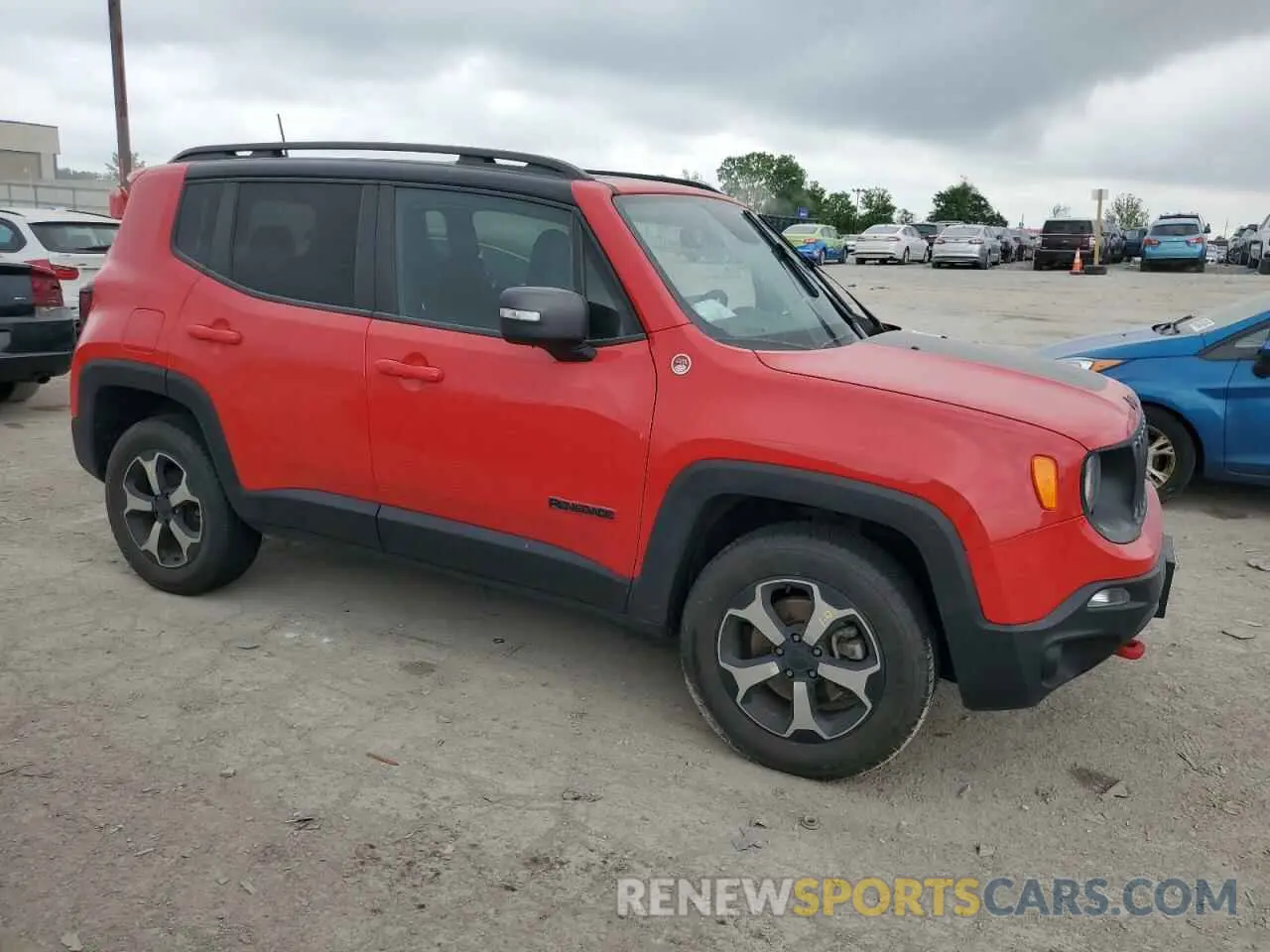 4 Photograph of a damaged car ZACNJBC18LPL78758 JEEP RENEGADE 2020
