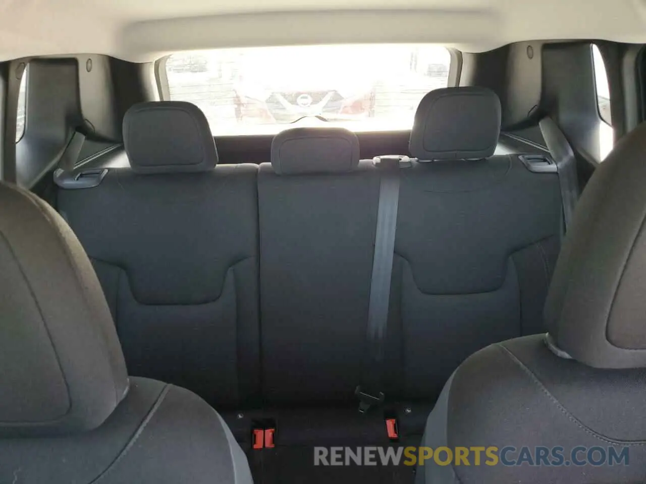 10 Photograph of a damaged car ZACNJBC18LPM03643 JEEP RENEGADE 2020