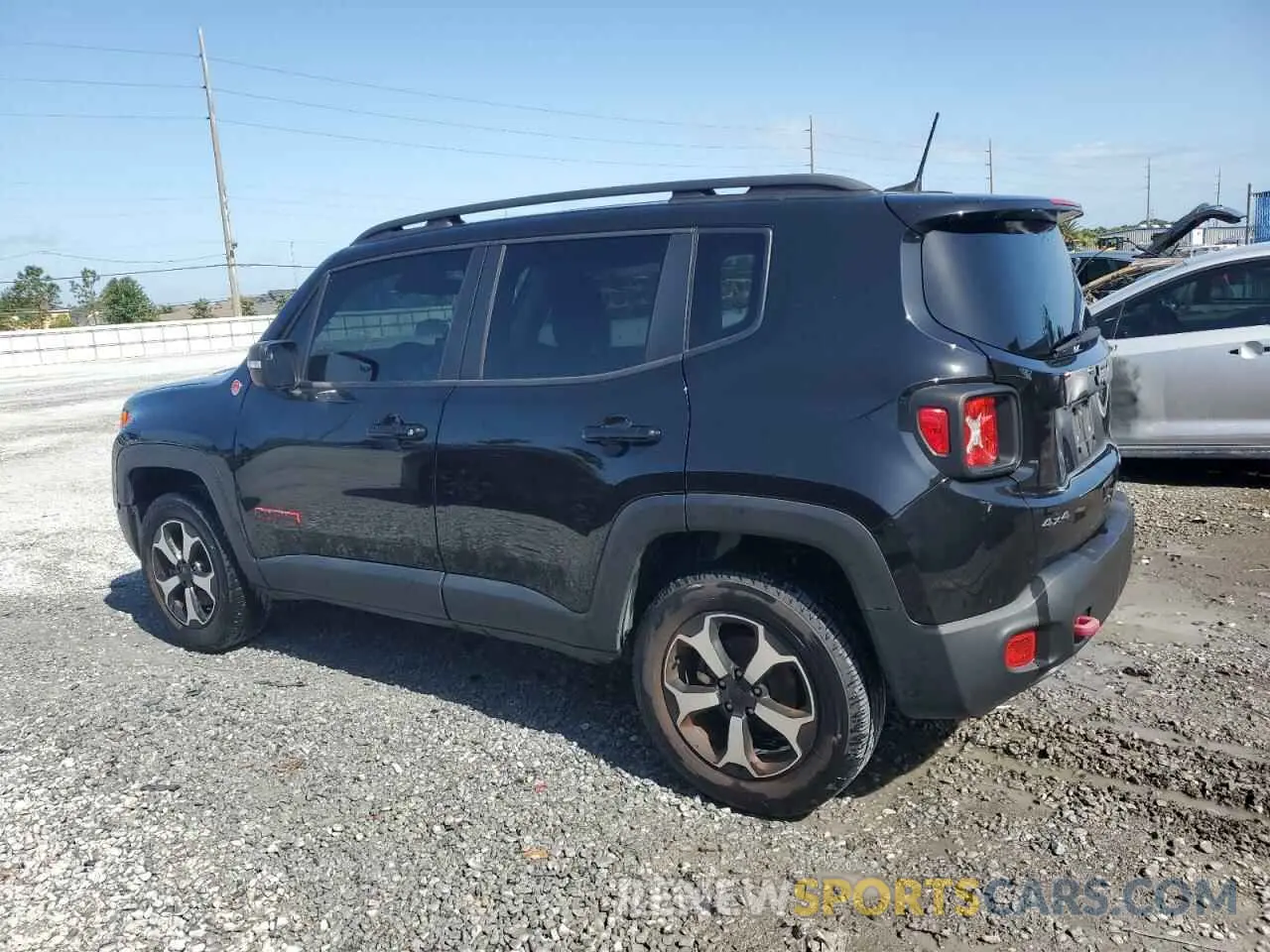 2 Photograph of a damaged car ZACNJBC18LPM03643 JEEP RENEGADE 2020