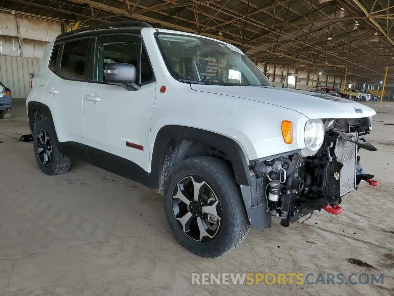 4 Photograph of a damaged car ZACNJBC1XLPL02653 JEEP RENEGADE 2020