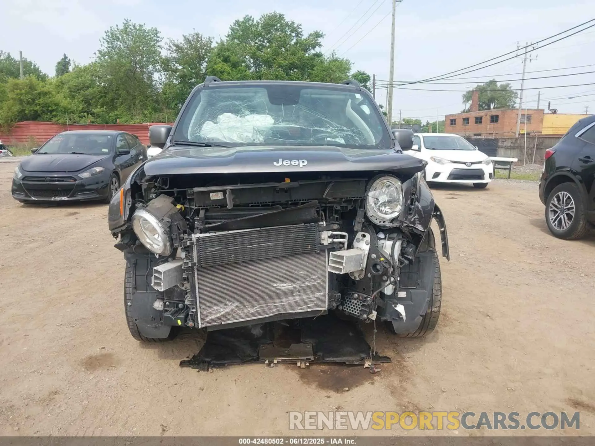 12 Photograph of a damaged car ZACNJBD16LPM13909 JEEP RENEGADE 2020